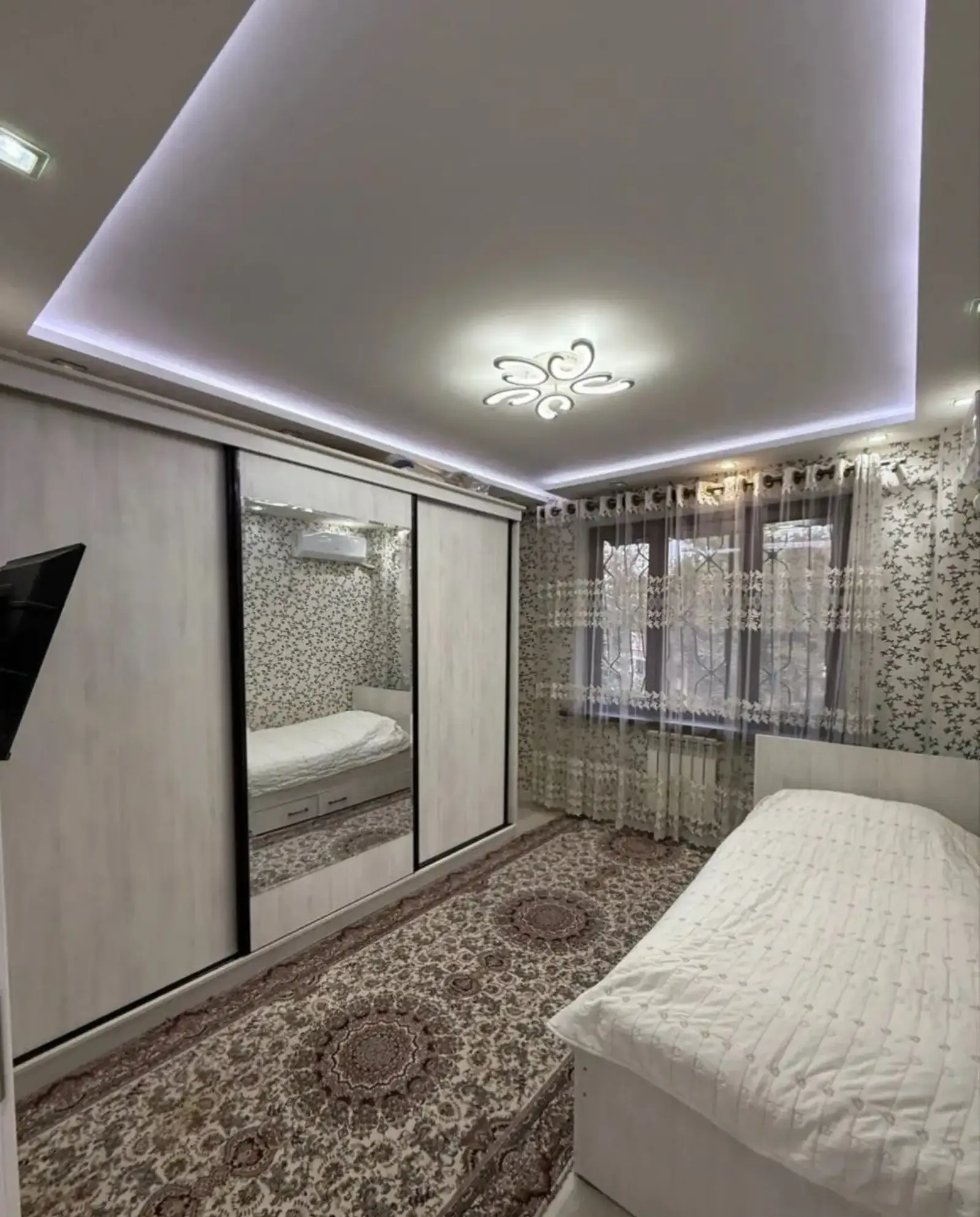 5-комн. квартира, 4 этаж, 103 м², Сино
