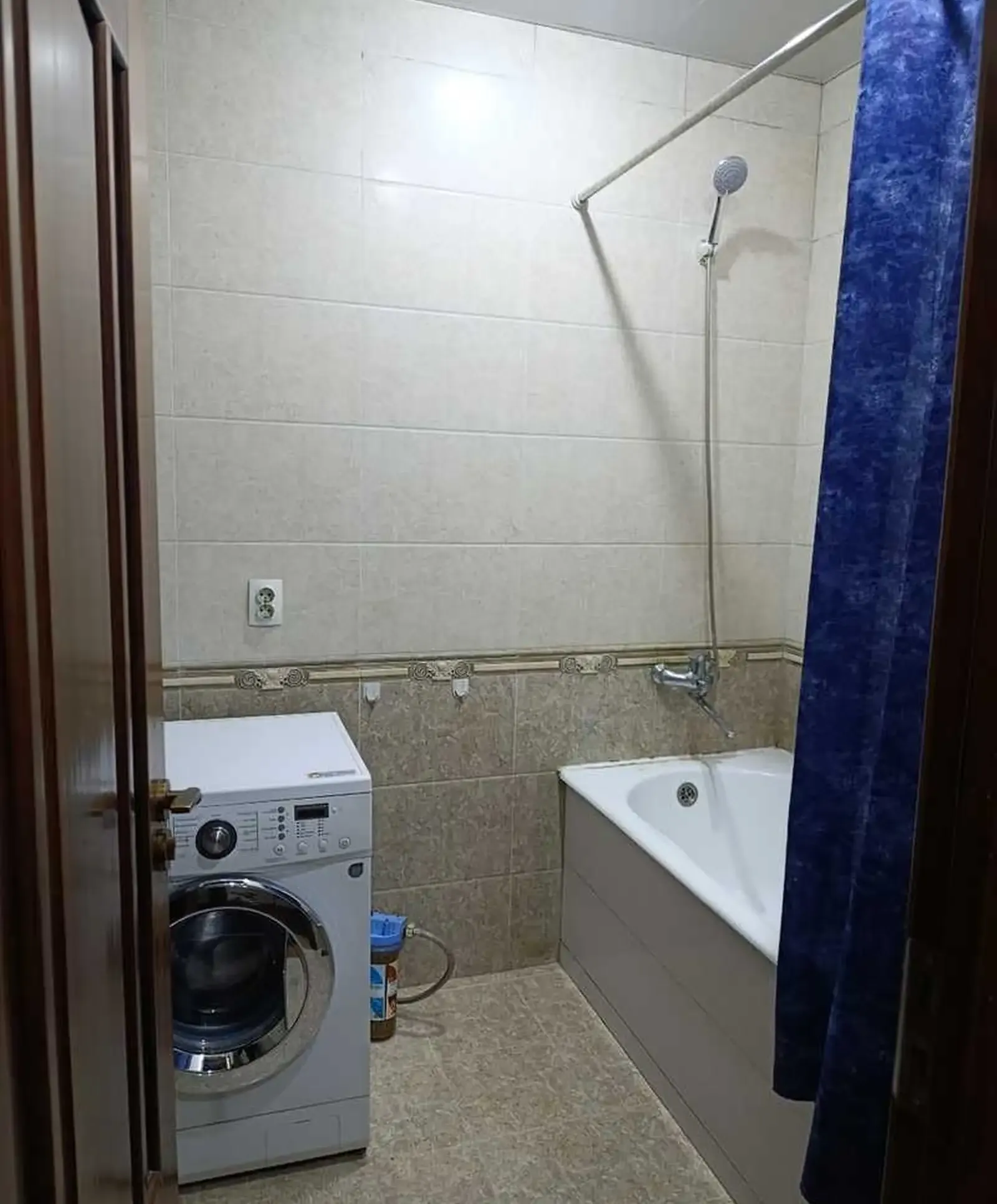 2-комн. квартира, 9 этаж, 65м², Цирк