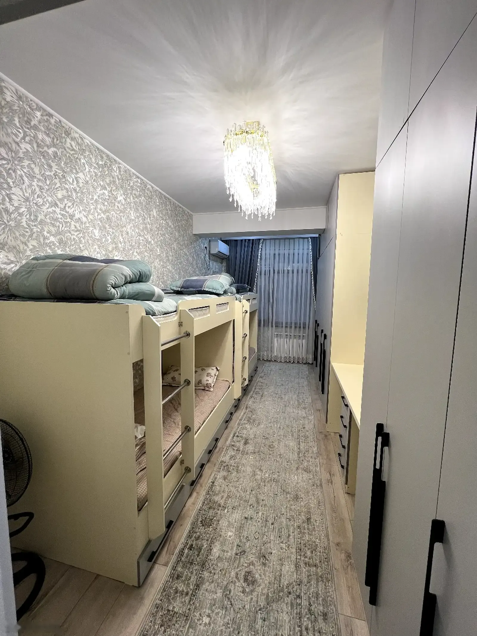 3-к квартира, 3 этаж, 100 м², Спартак