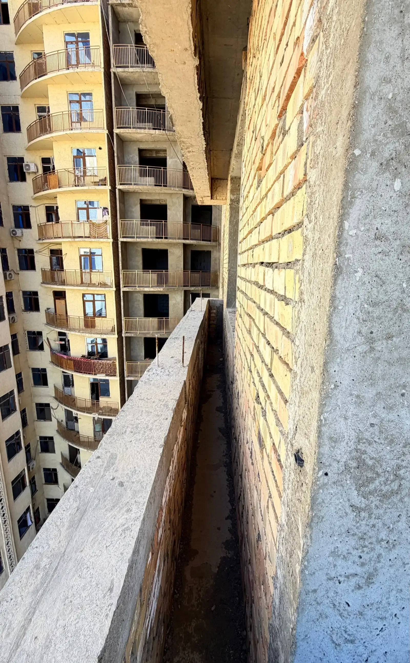 2-комн. квартира, 15 этаж, 93 м², Шохмансур, пушти Ҳукумат