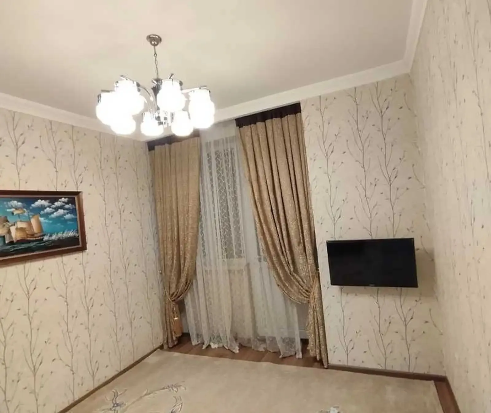 3-комн. квартира, 2 этаж, 83м², И.Сомони