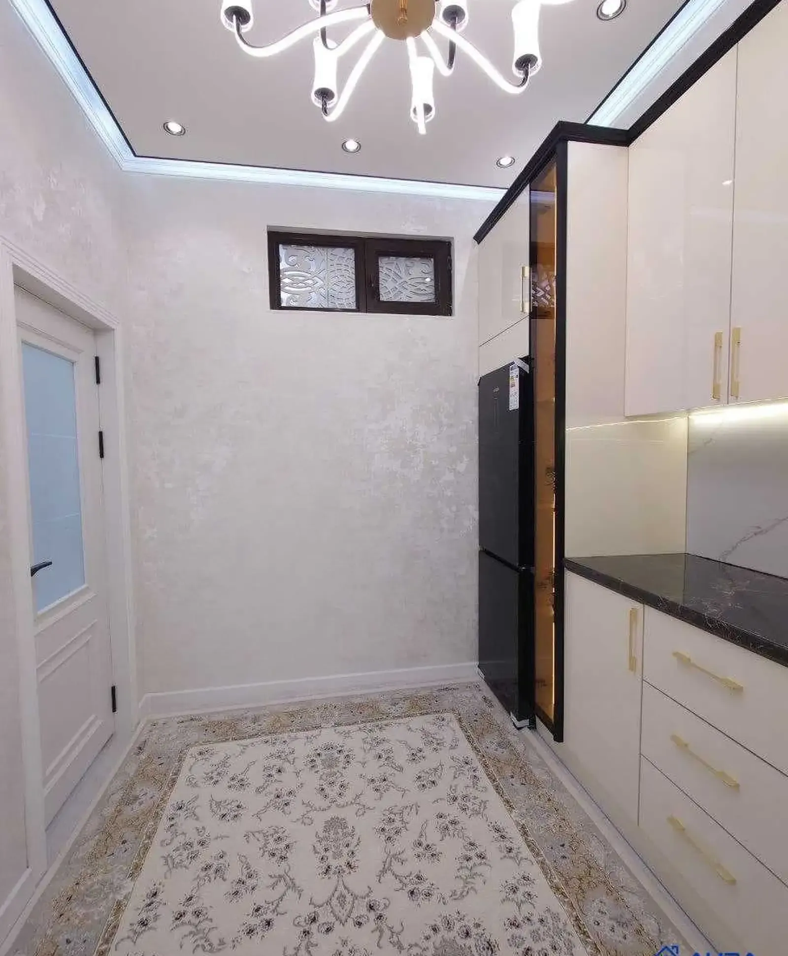 2-комн. квартира, 6 этаж, 68 м², Сино