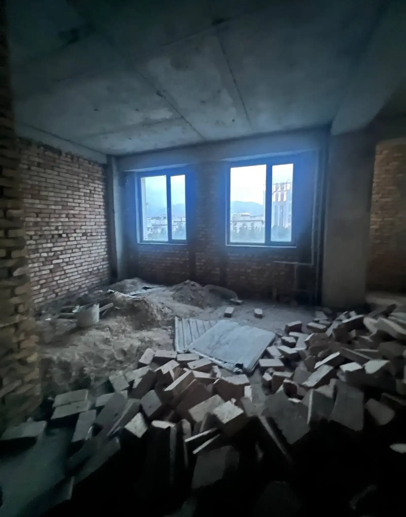 3-комн. квартира, 8 этаж, 134 м², Исмоили Сомони, ЦУМ, Шохпалас