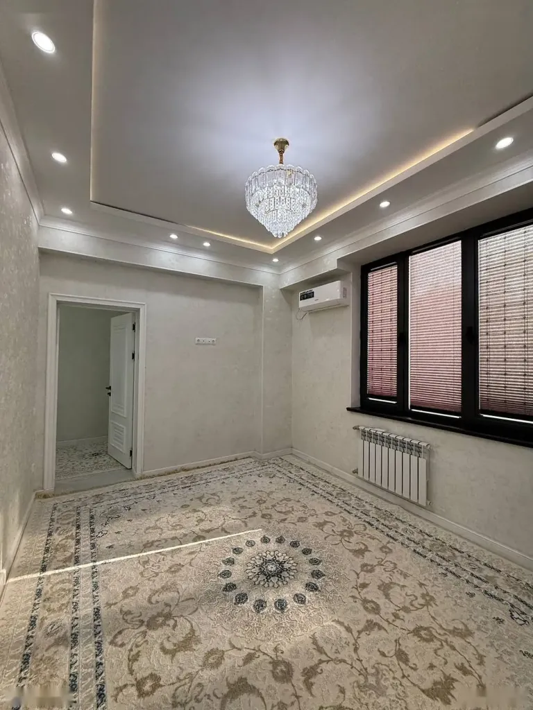 2-комн. квартира, 3 этаж, 71м², сино