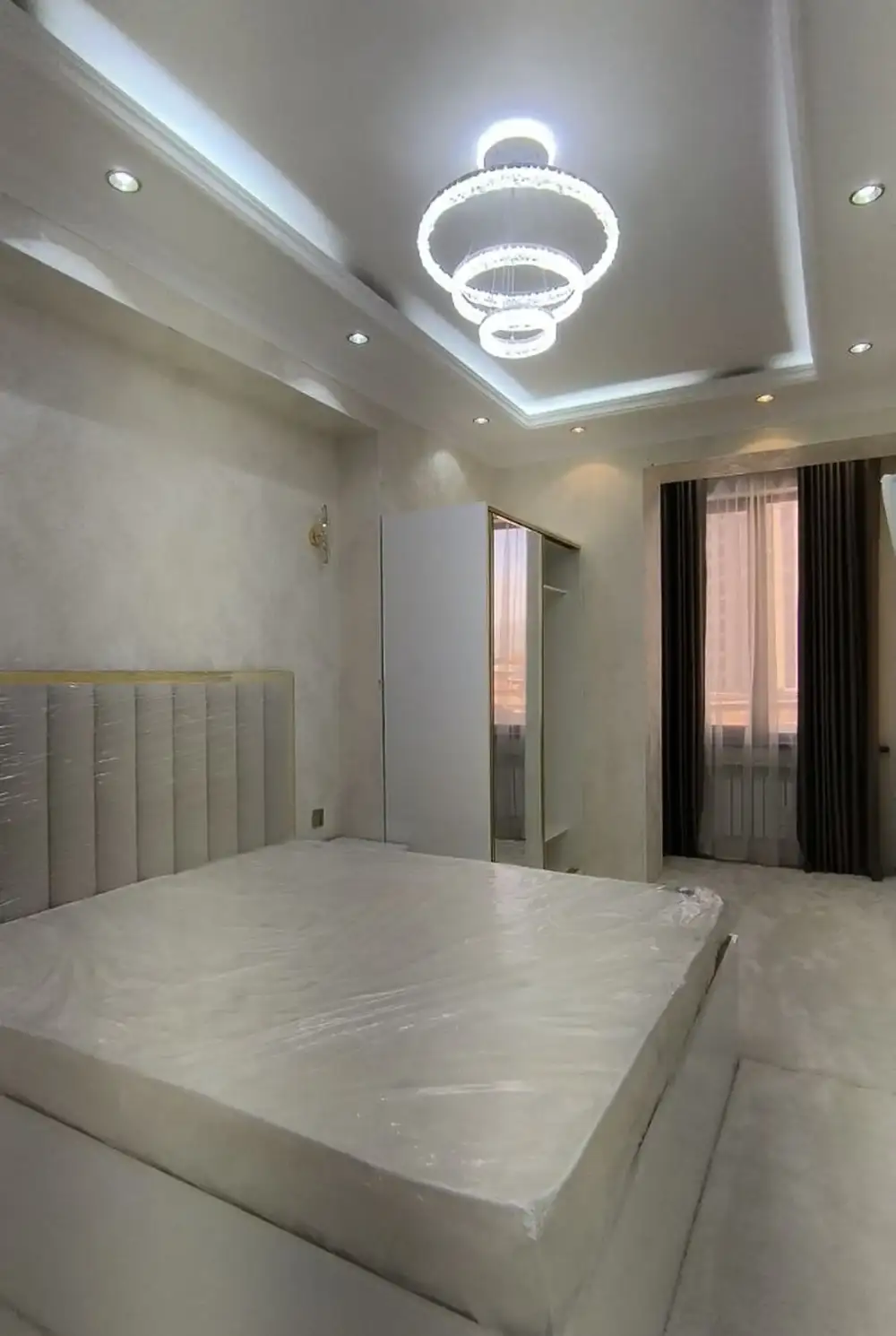2-комн. квартира, 4 этаж, 60 м², Сино
