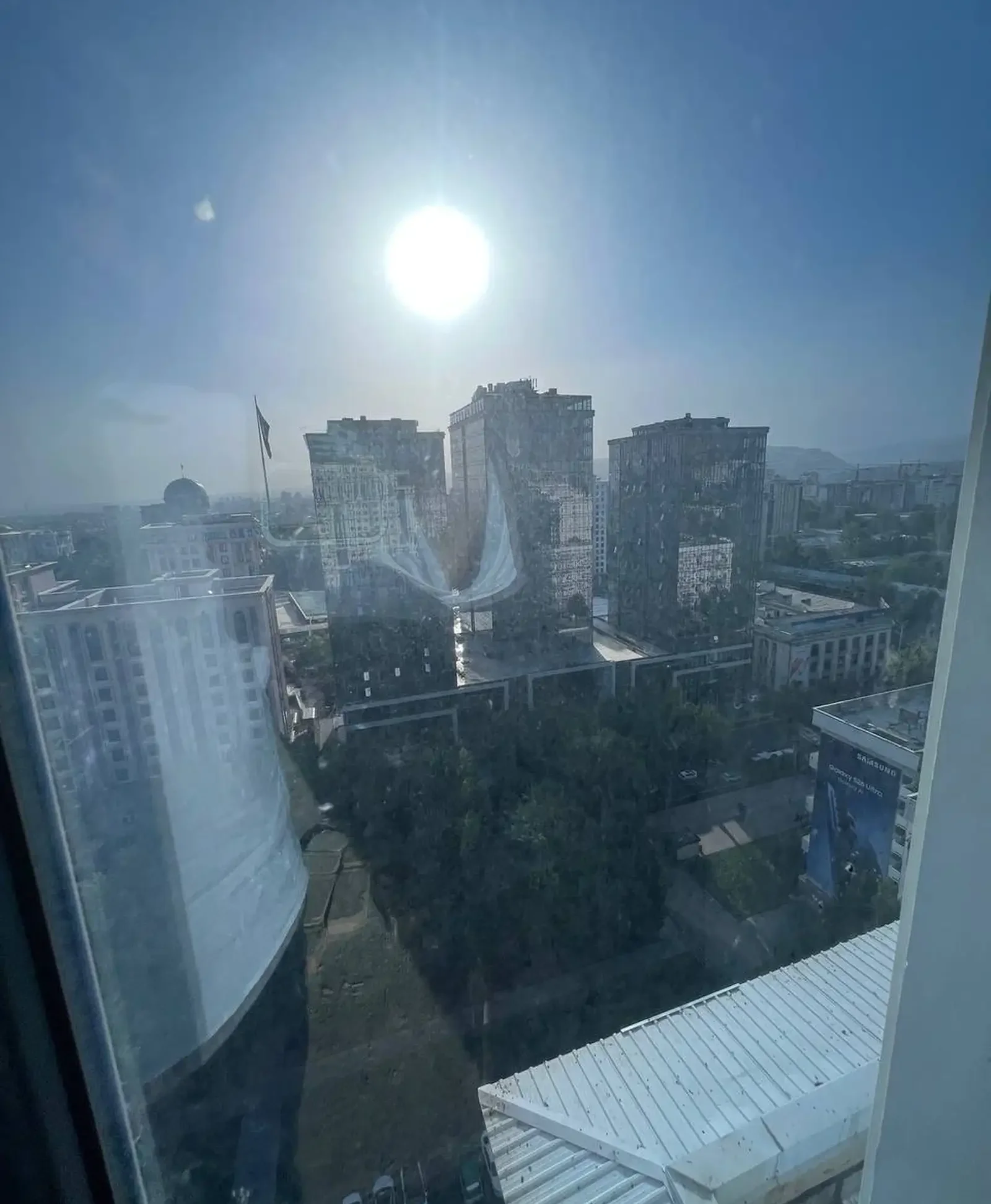 3-комн. квартира, 17 этаж, 137 м², Исмоили Сомони Цум Шохпалас