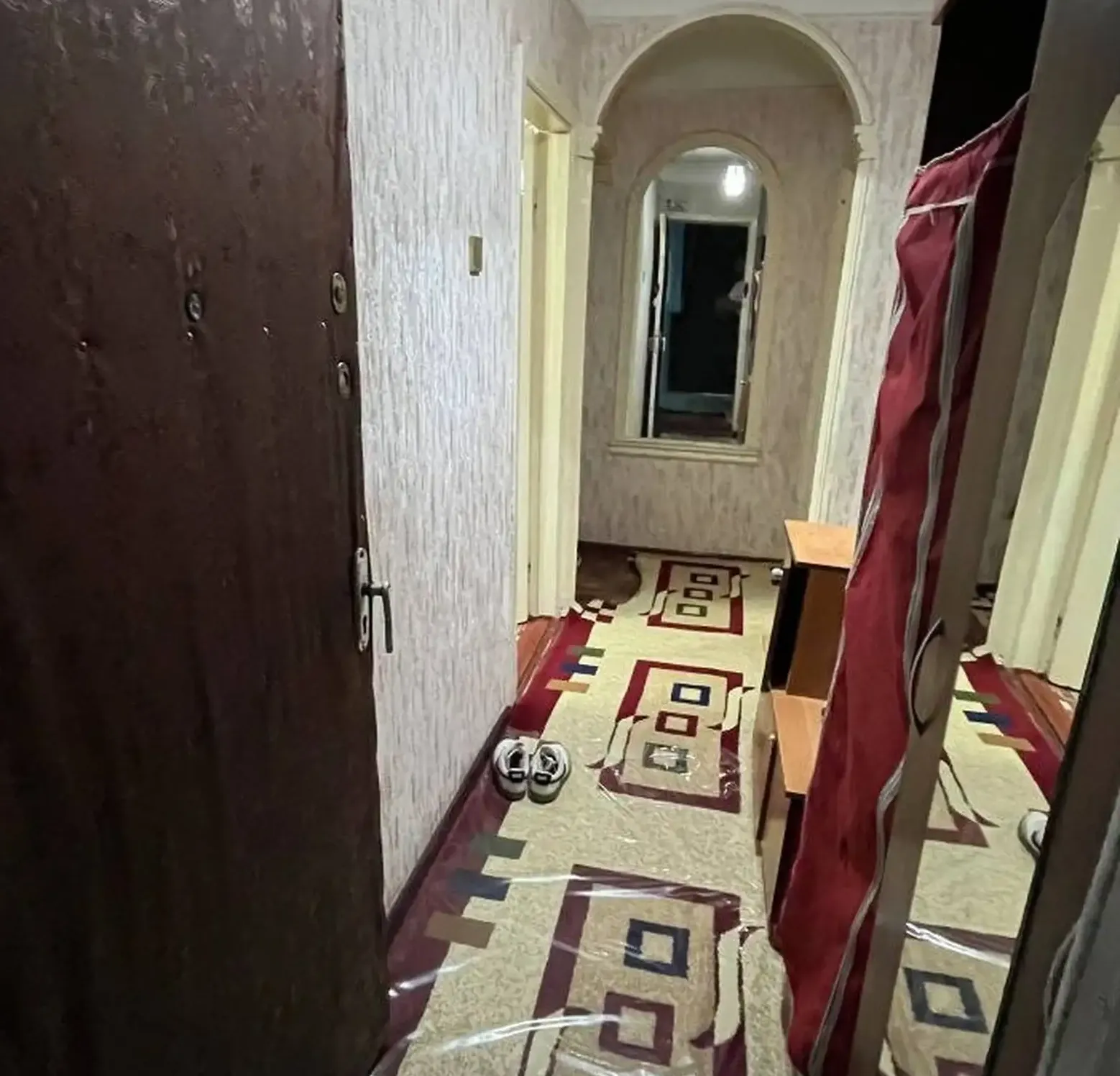 3-комн. квартира, 1 этаж, 55 м², Сино, 102 мкр