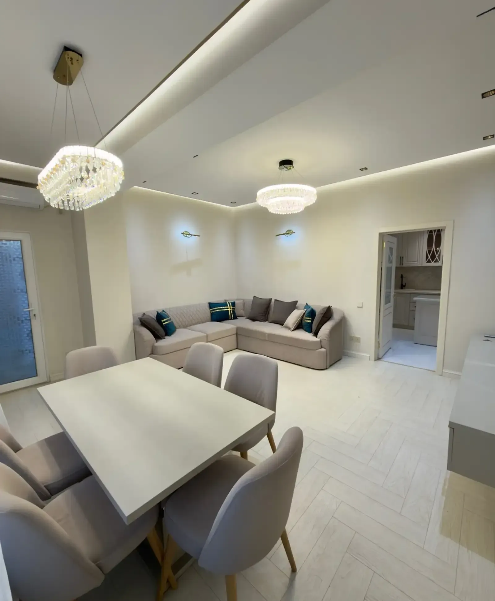 3-комн. квартира, 9 этаж, 100м², Овир/Грандь Отель