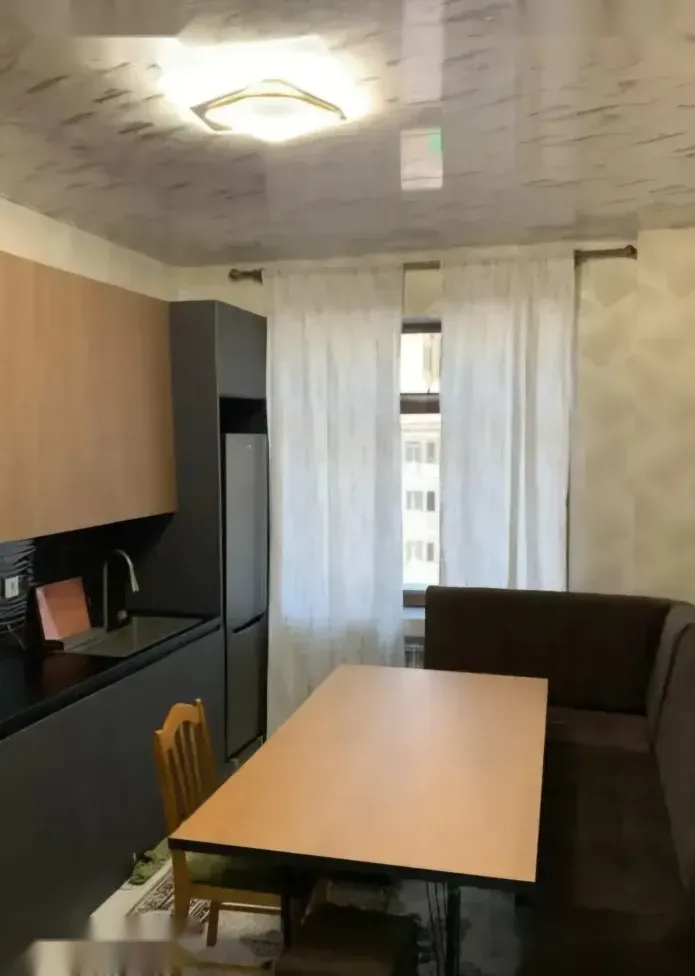 2-комн. квартира, 3 этаж, 70м², Шохмансур