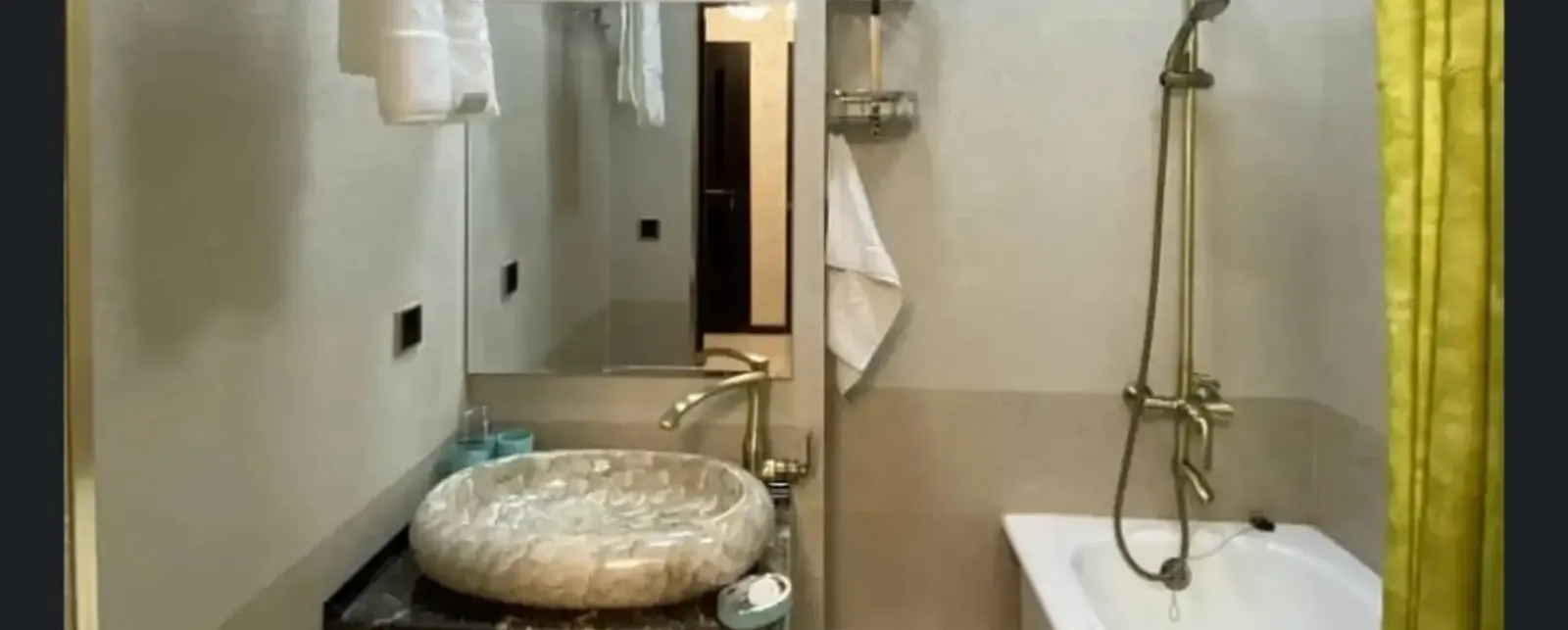 2-комн. квартира, 10 этаж, 76м², Шохмансур