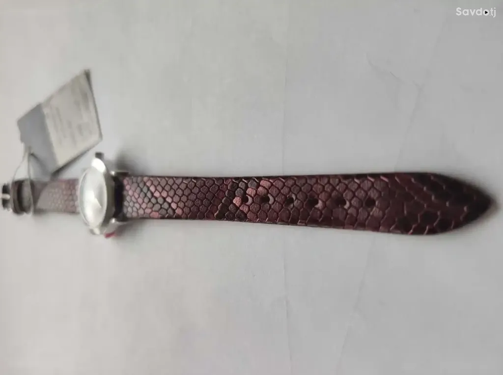 Серебряные часы Ника