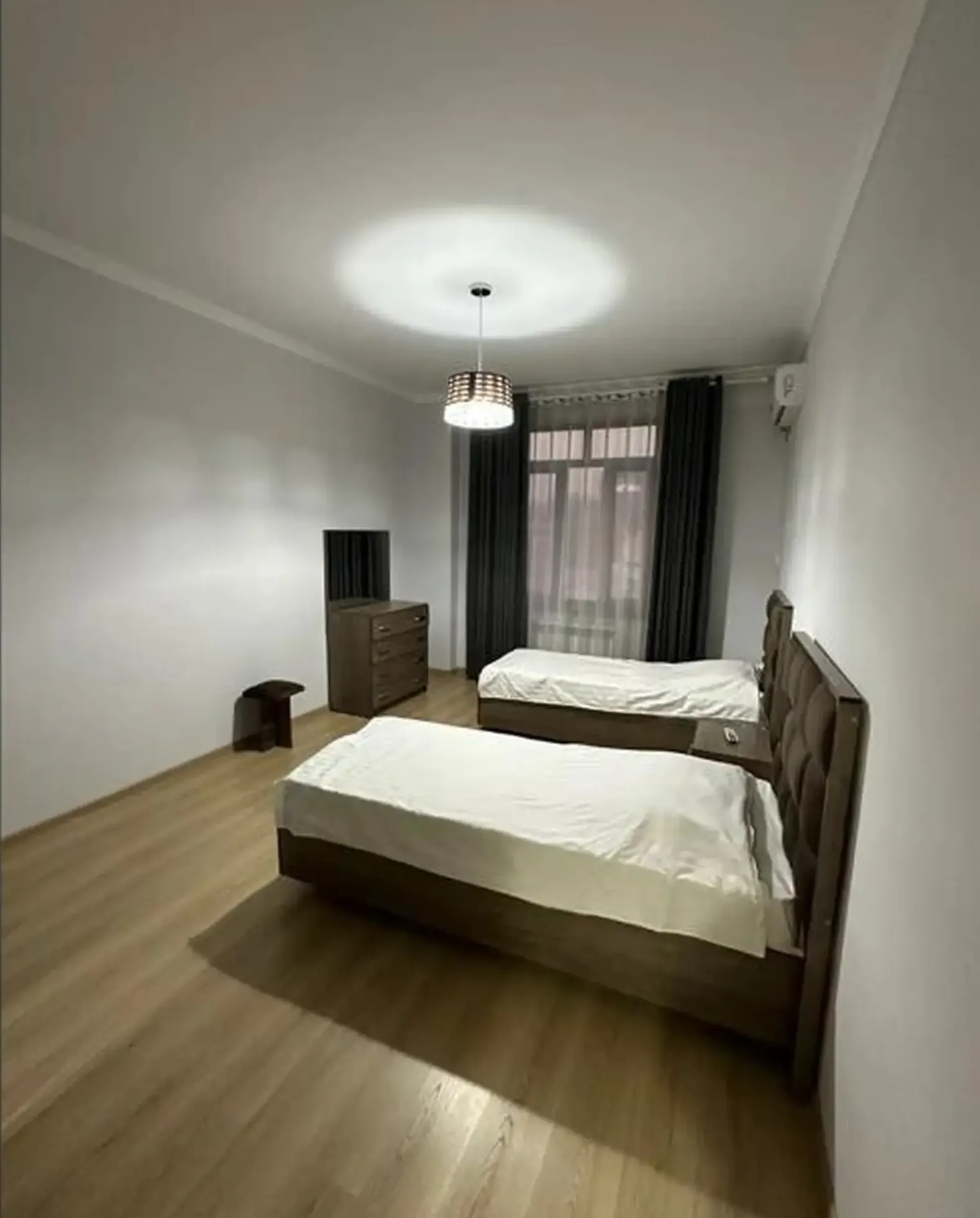 3-комн. квартира, 4 этаж, 130м², И Сомони