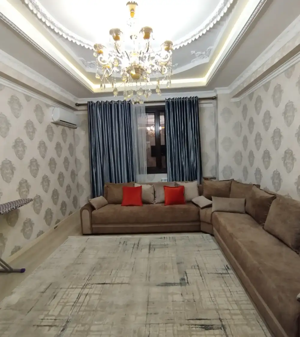 2-комн. квартира, 8 этаж, 68м², Шохмансур