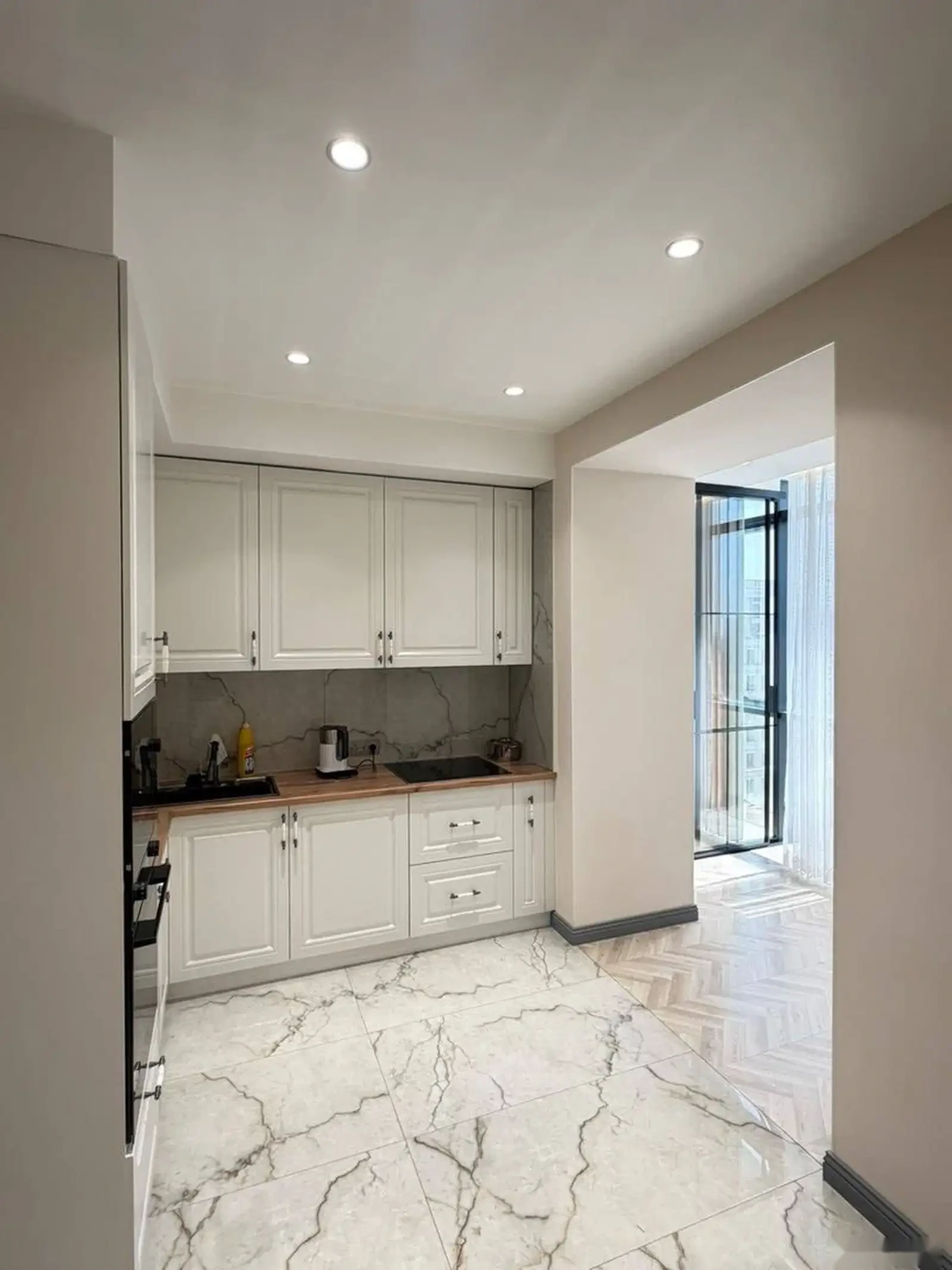 3-комн. квартира, 11 этаж, 140м², Сомони — фото 8