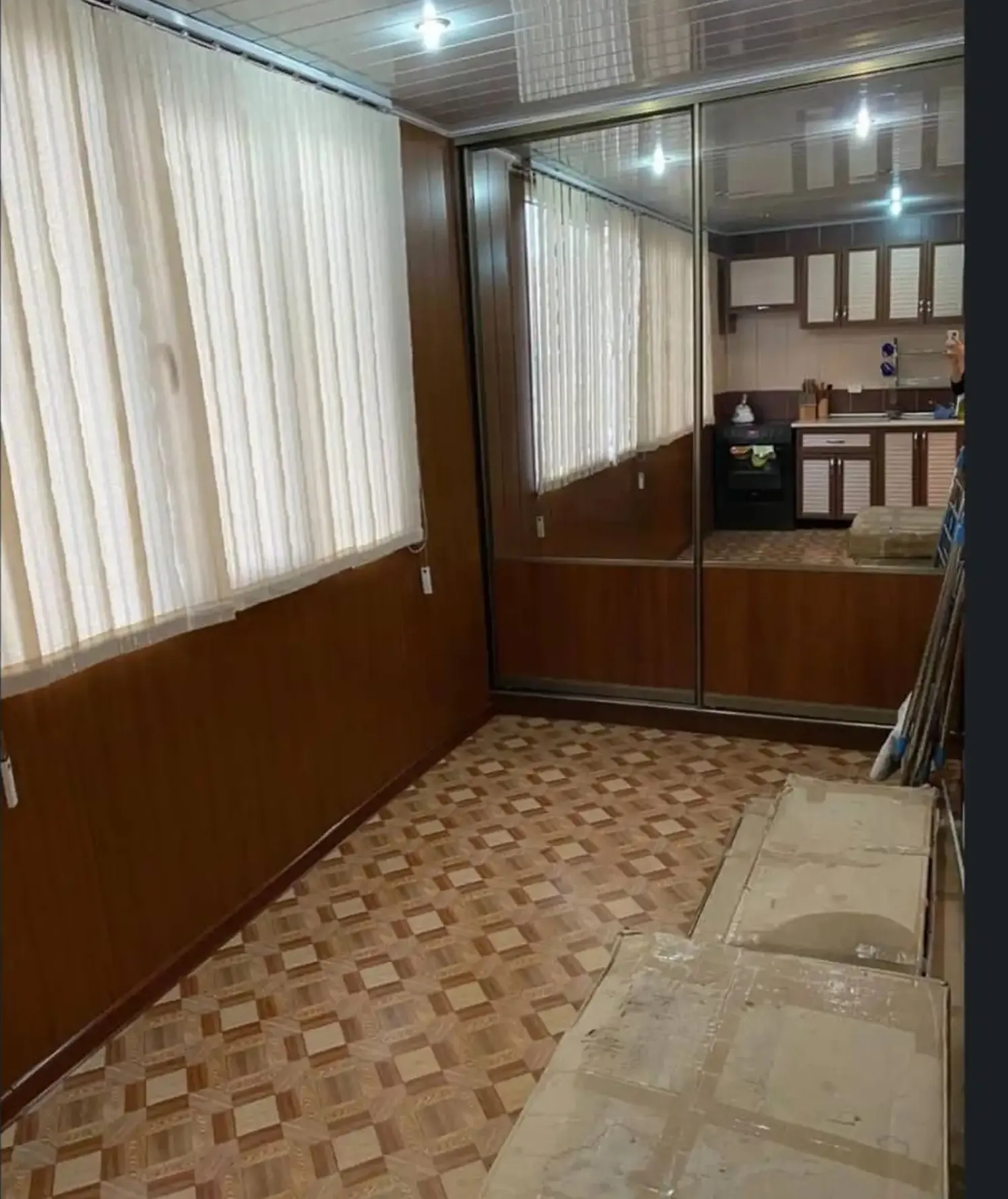 3-комн. квартира, 4 этаж, 70м², Сино