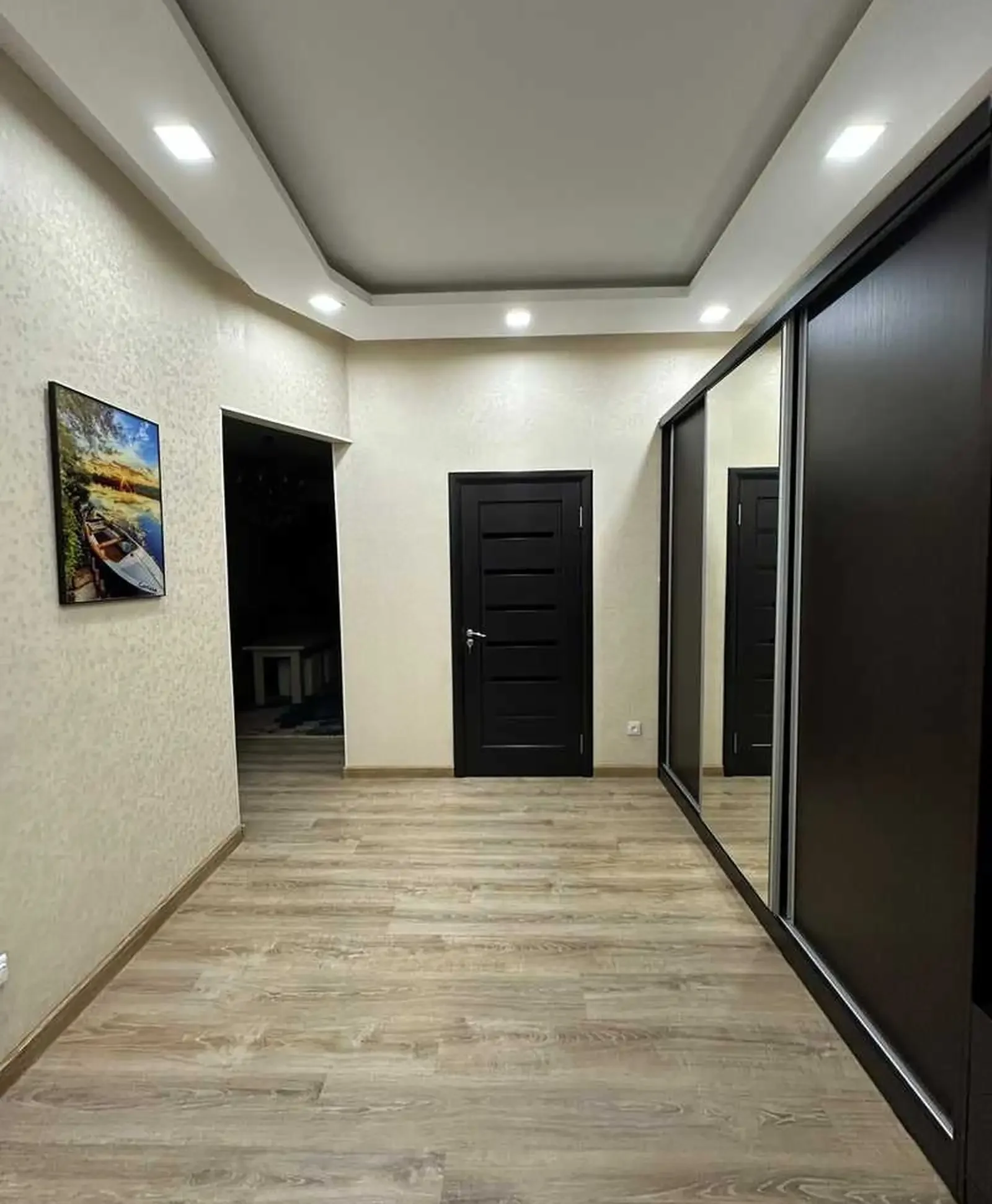 2-комн. квартира, 11 этаж, 60м², И. Сомони Опера балет