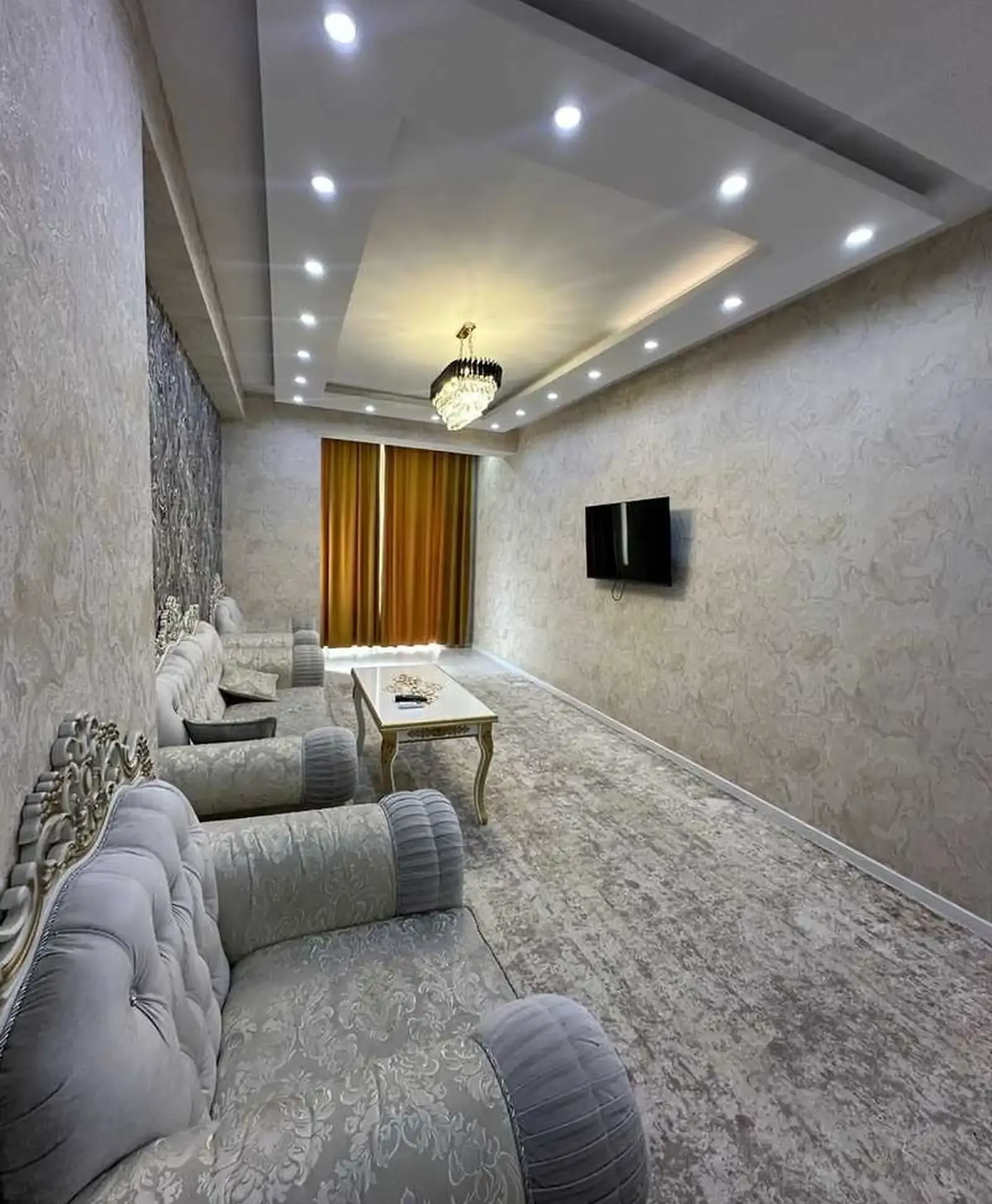 3-комн. квартира, 5 этаж, 130м², Садбарг доми Гелос