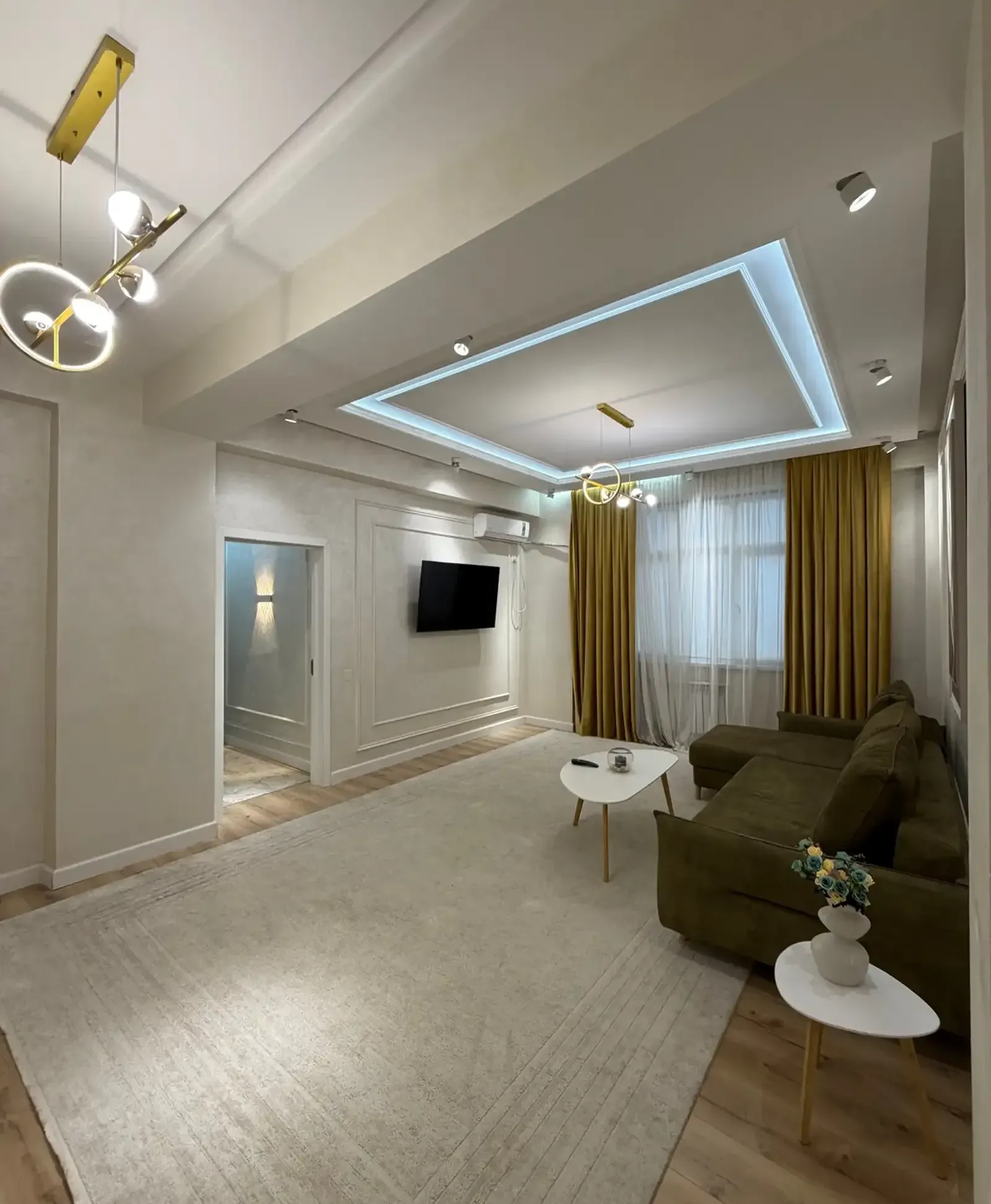 3-комн. квартира, 10 этаж, 90м², Овир/Грандь Отель