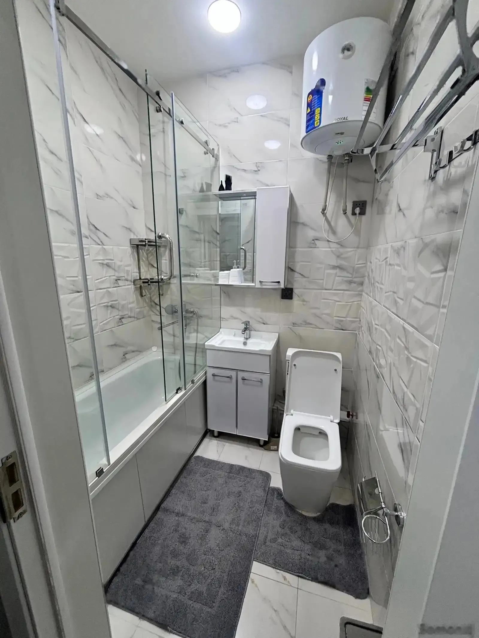4-комн. квартира, 14 этаж, 117м², Айни