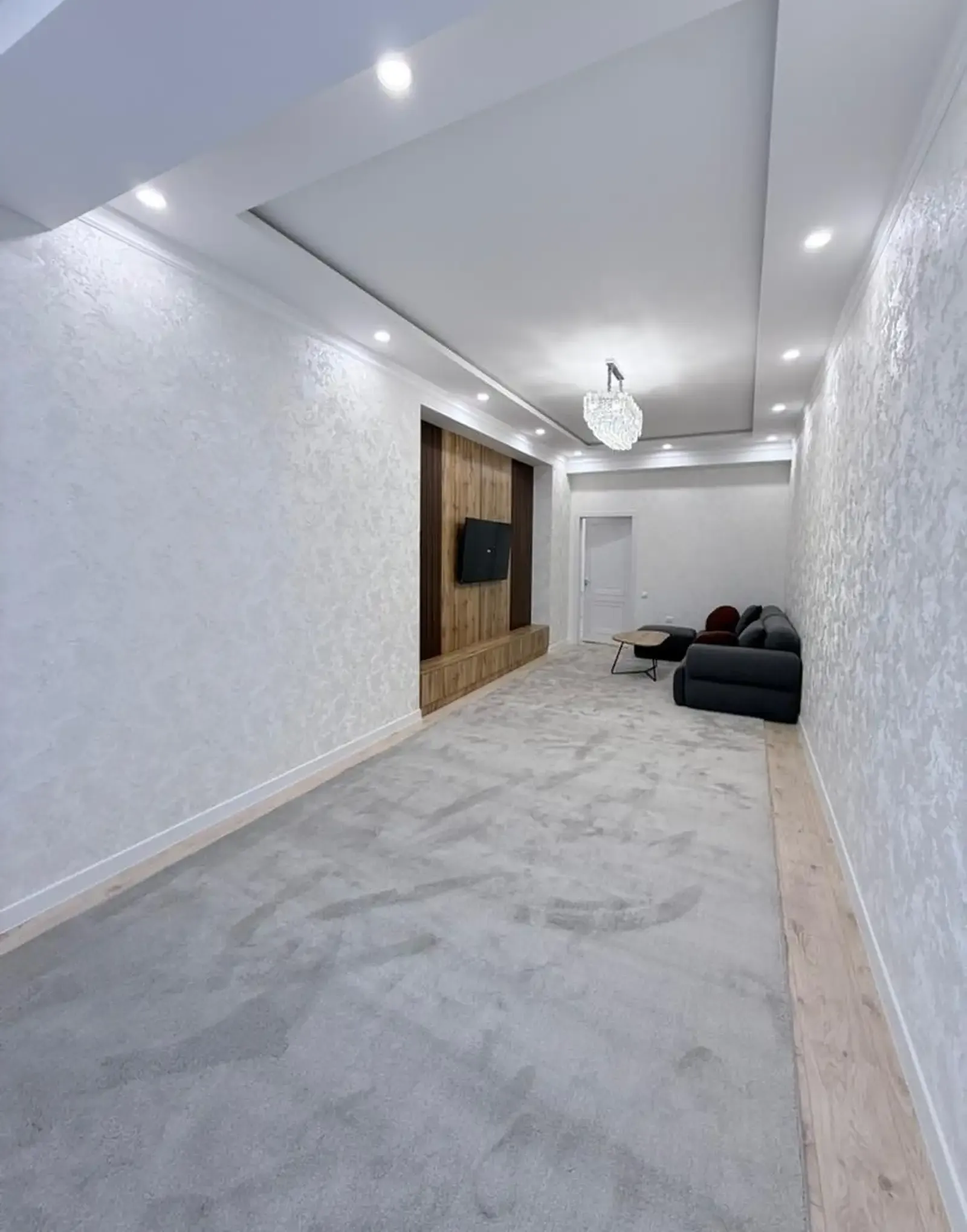 3-комн. квартира, 14 этаж, 118 м², 112 мкр, после Дома Супермаркета Пайкар