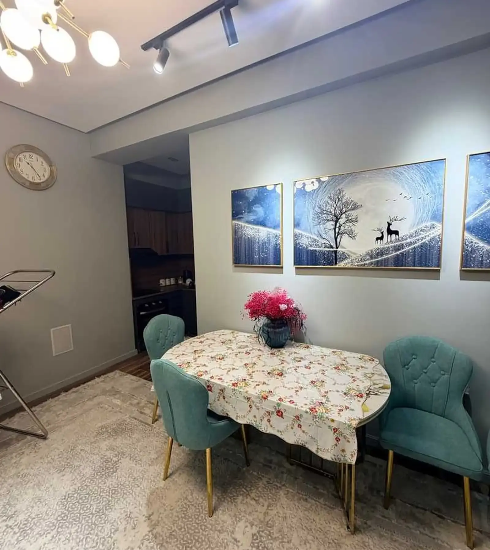 2-комн. квартира, 6 этаж, 68м², Сино