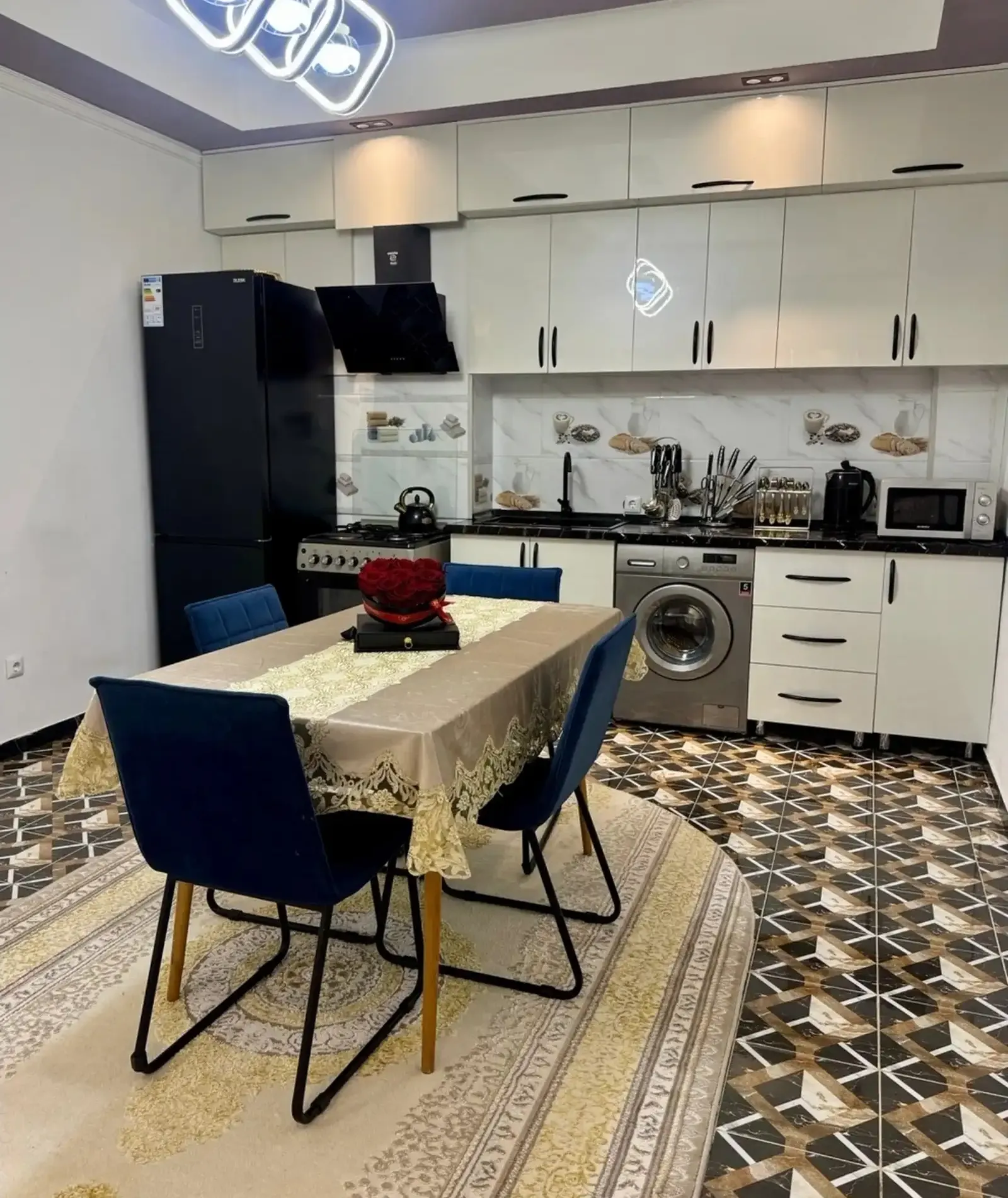 2-комн. квартира, 15 этаж, 63 м², 91 мкр ориентир мактаби 33
