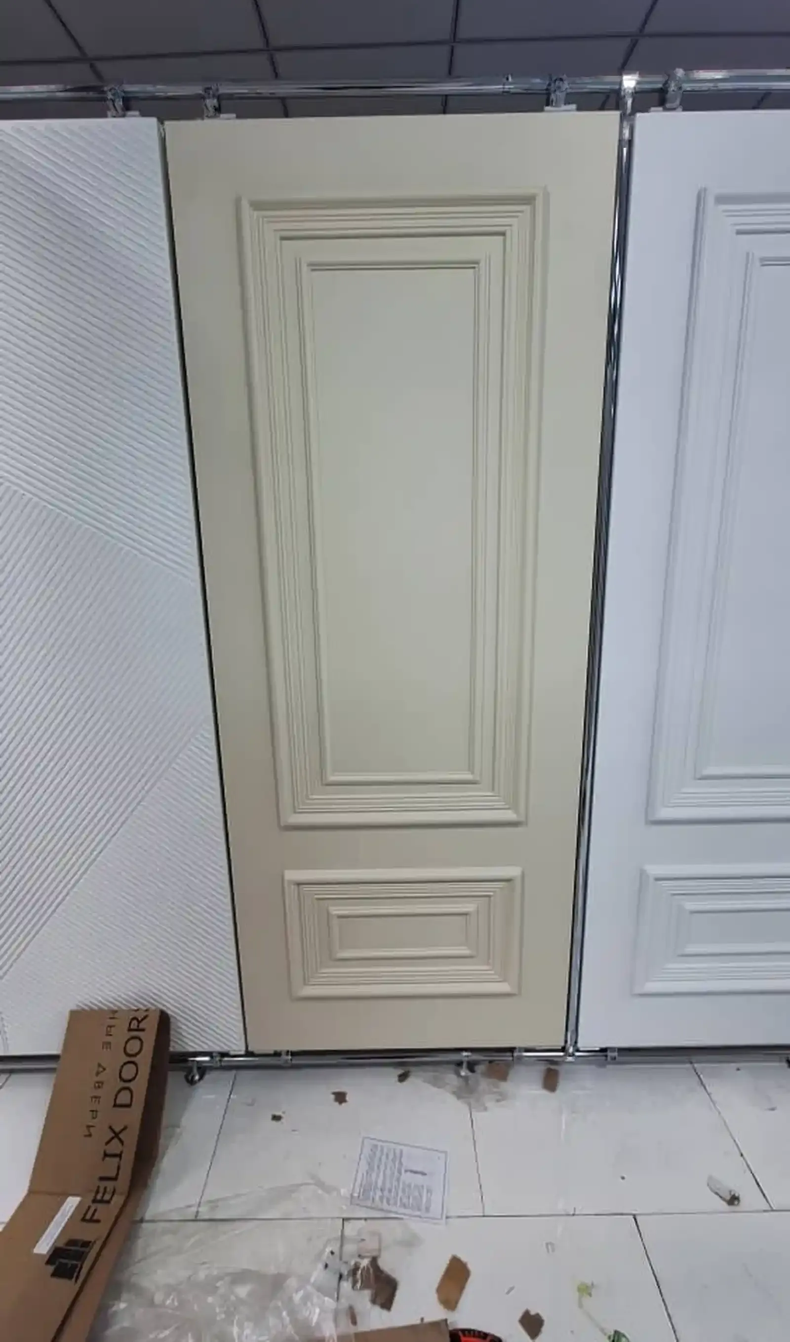 Дверь