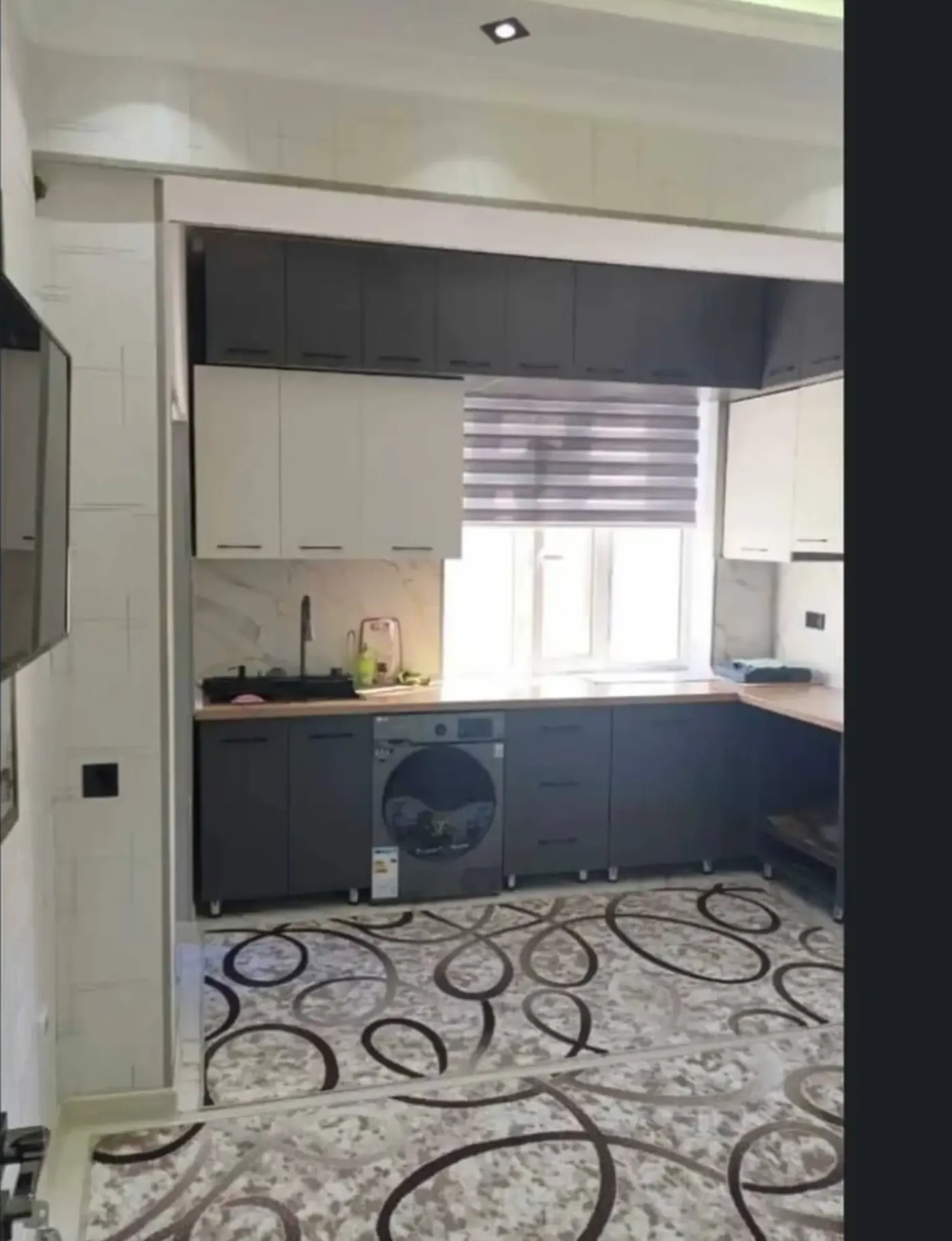 2-комн. квартира, 8 этаж, 80м², Сино