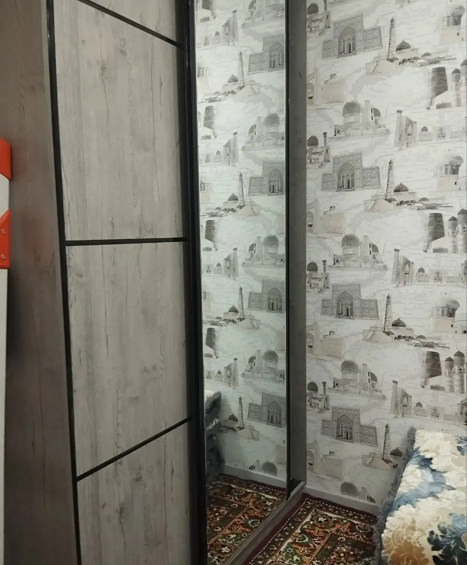 3-комн. квартира, 2 этаж, 105м², Пединститут