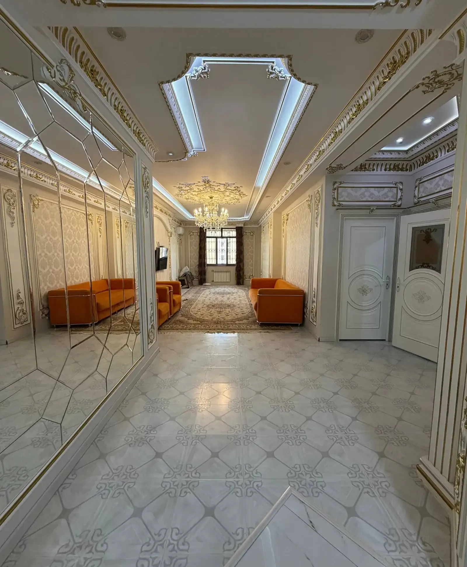 2-комн. квартира, 13 этаж, 80м², Исмоили Сомони, Пайкар Таможня