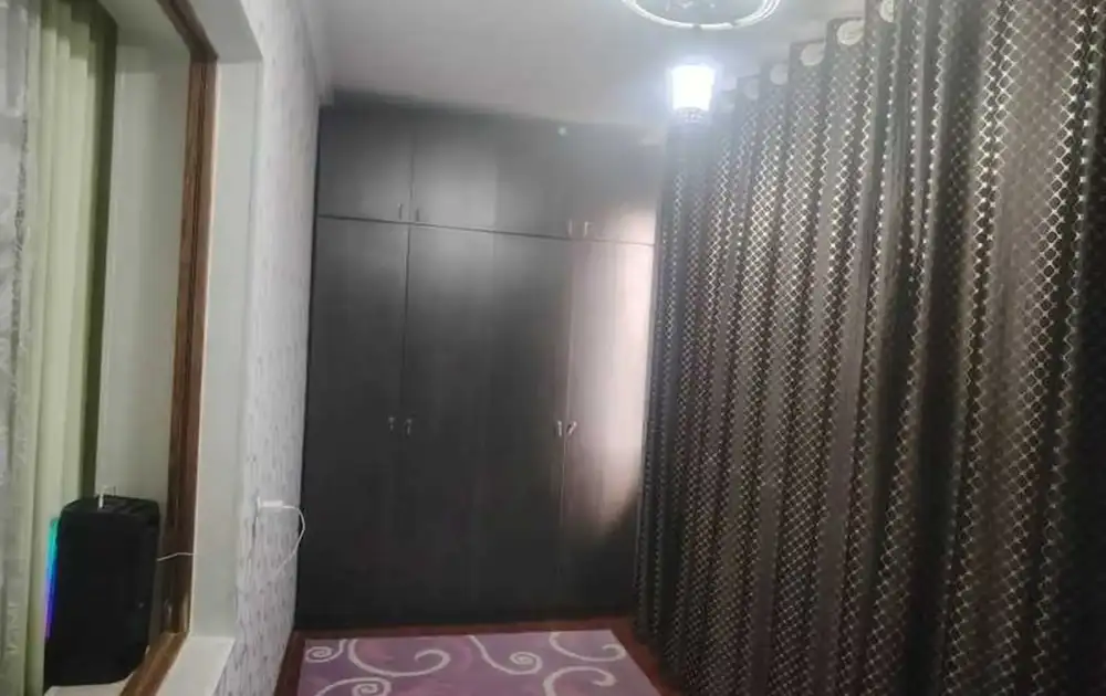 2-комн. квартира, 4 этаж, 60м², 91 мкр, пушти Барки Точик Бари Магазини Б-