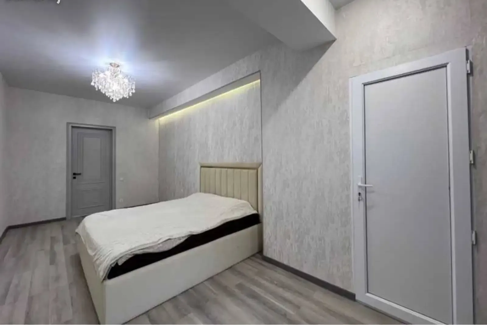 2-комн. квартира, 8 этаж, 65 м², Шохмансур