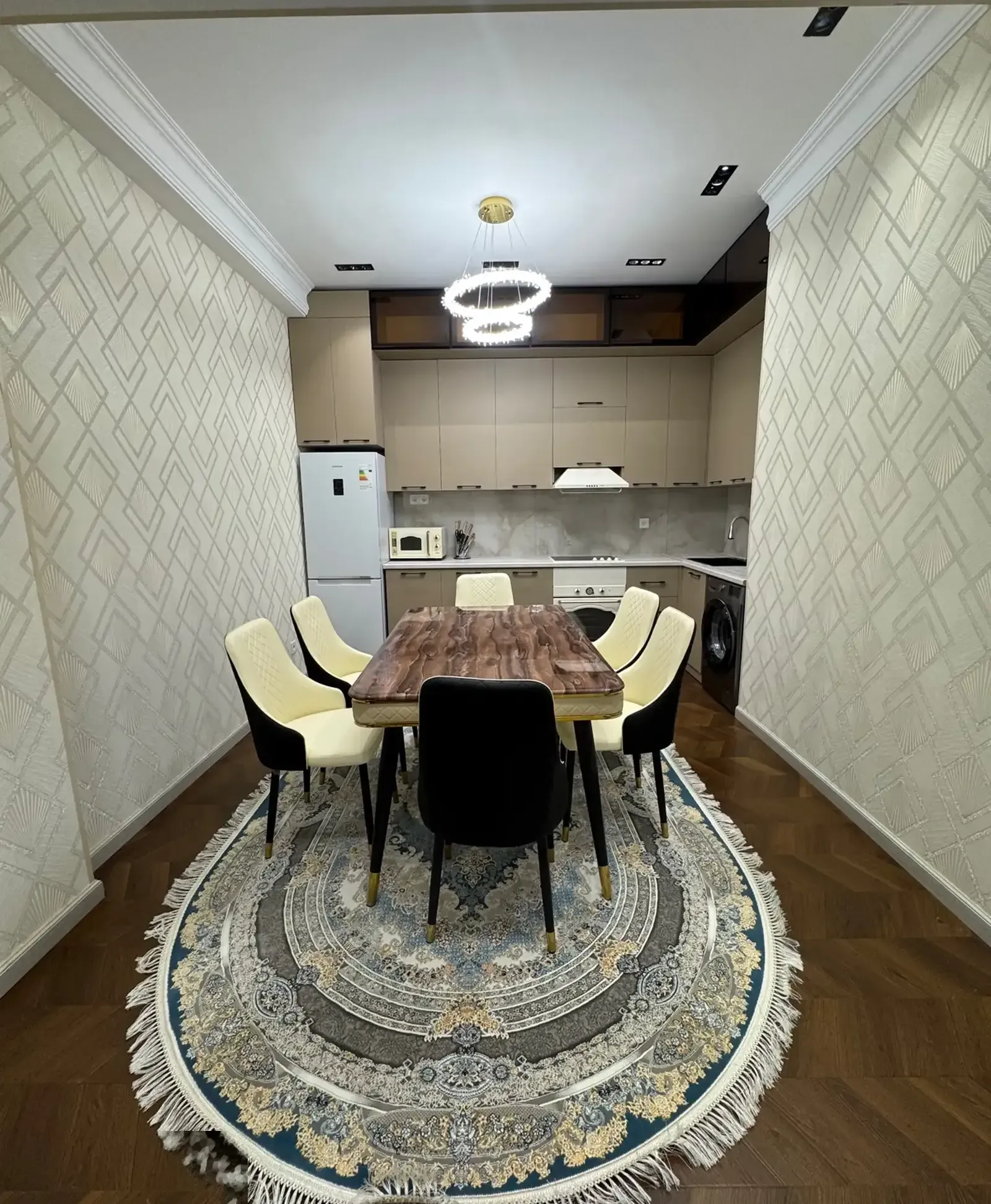 2-комн. квартира, 9 этаж, 68м², Дом печать, Шох-Палас