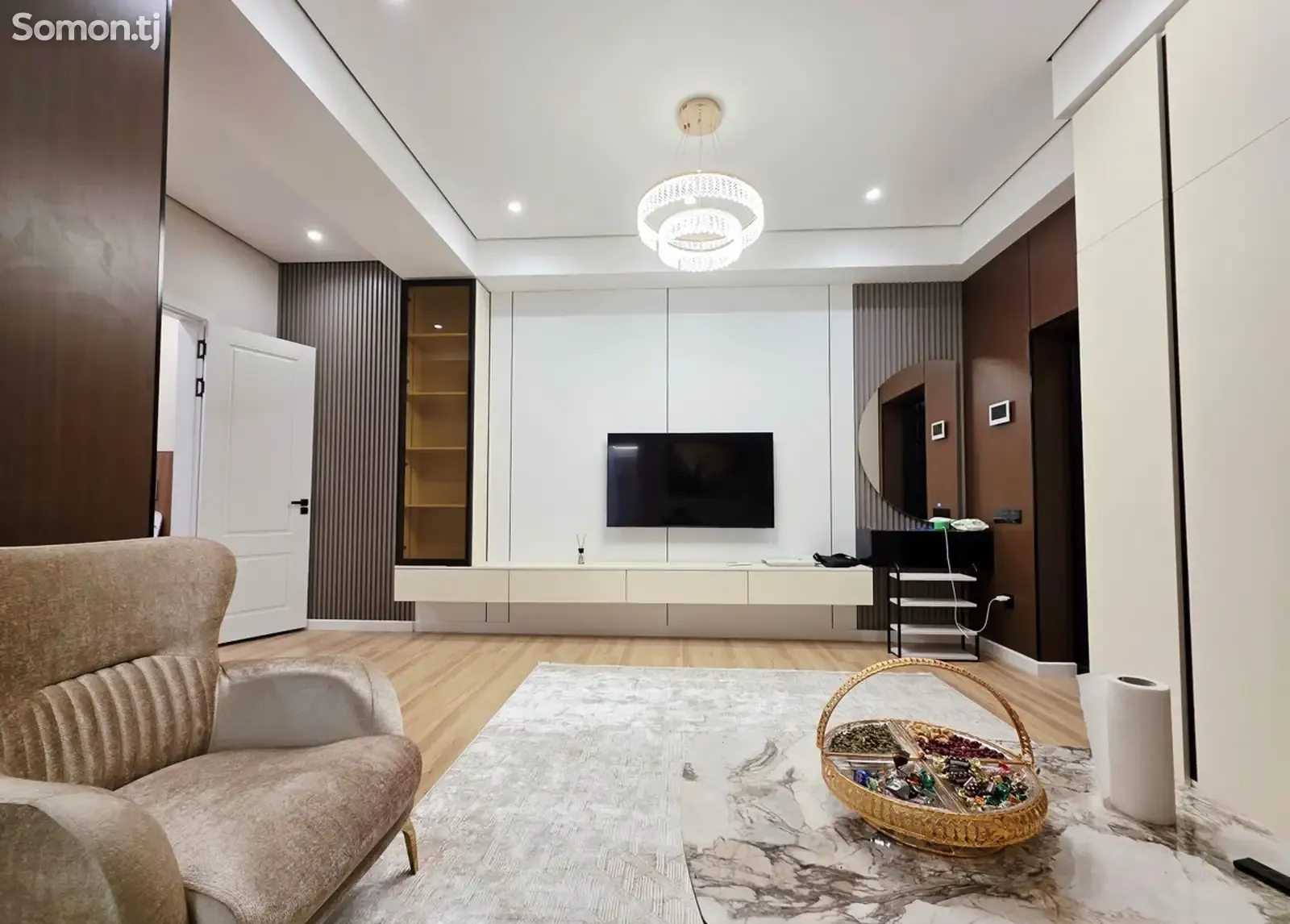 2-комн. квартира, 13 этаж, 70м², Ашан