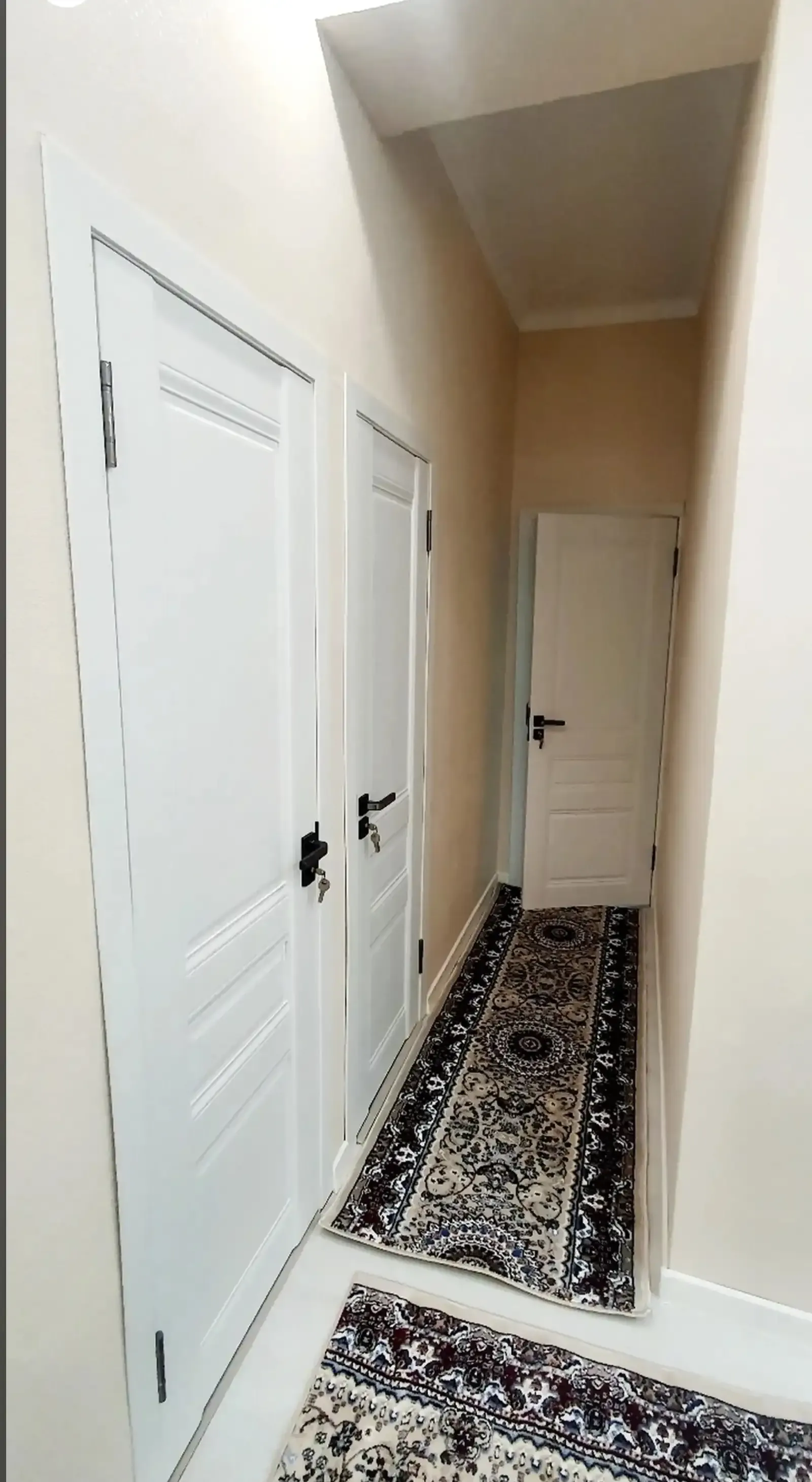 2-комн. квартира, 6 этаж, 78м², сино