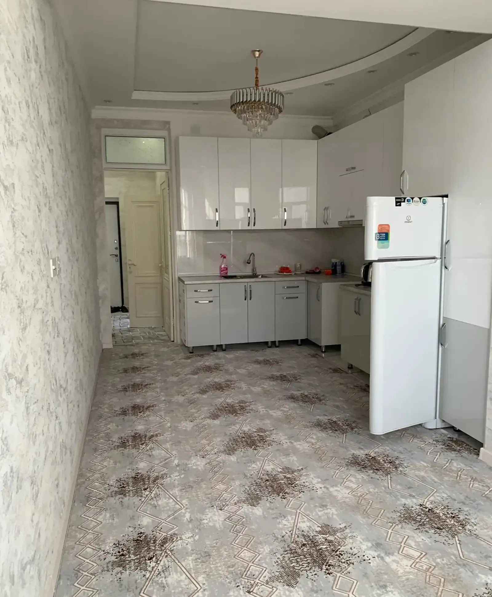 2-комн. квартира, 13 этаж, 70м², Наздикии Яккачинор, лаби рох