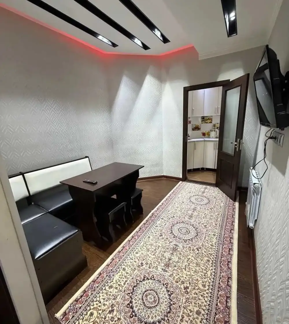 2-комн. квартира, 8 этаж, 65м², Шохмансур
