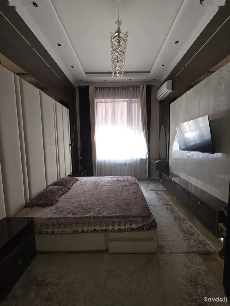 3-комн. квартира, 1 этаж, 97 м², Сино