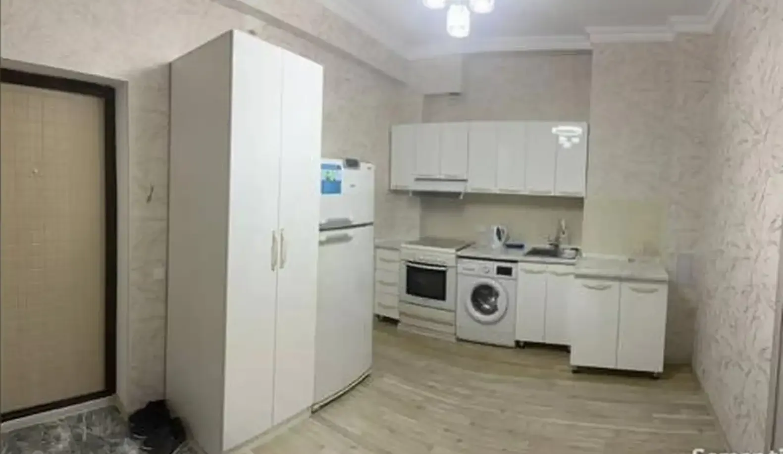 2-комн. квартира, 15 этаж, 52м², Шохмансур