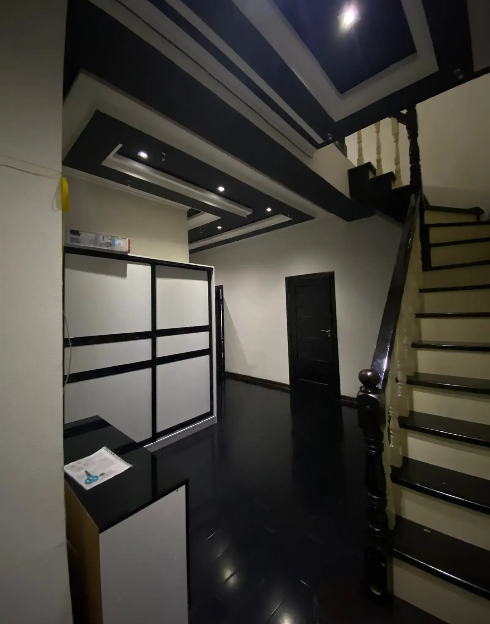 3-комн. квартира, 9 этаж, 121 м², 92мкр н. Сино