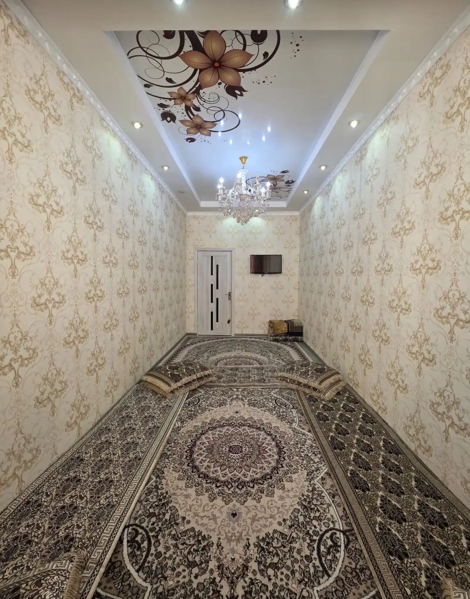 3-к квартира, 12 этаж, 95 м², Шохмансур
