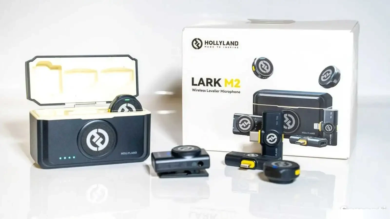 Беспроводная петличная микрофонная система LARK M2 это