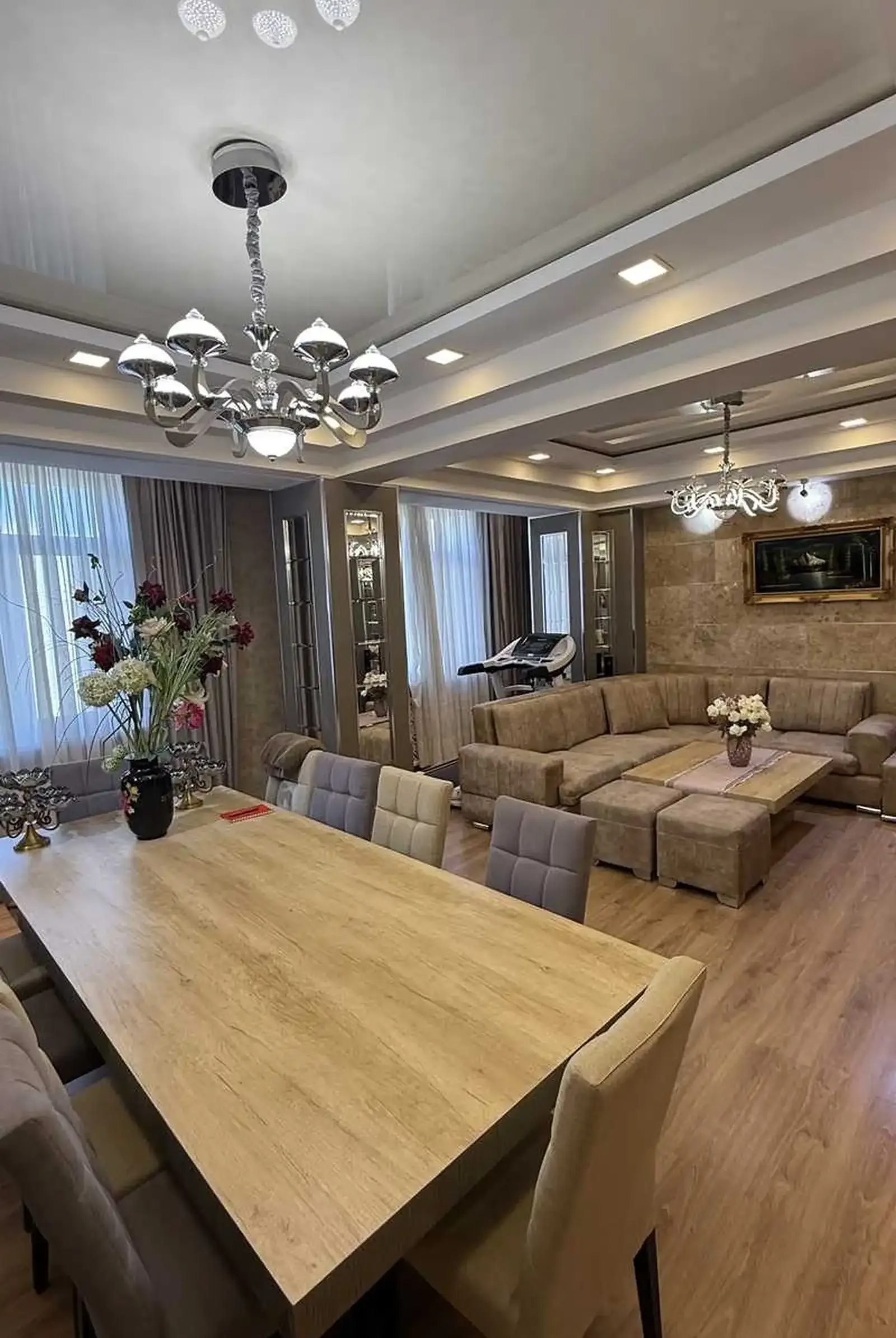 4-комн. квартира, 5 этаж, 200м², Дом печат