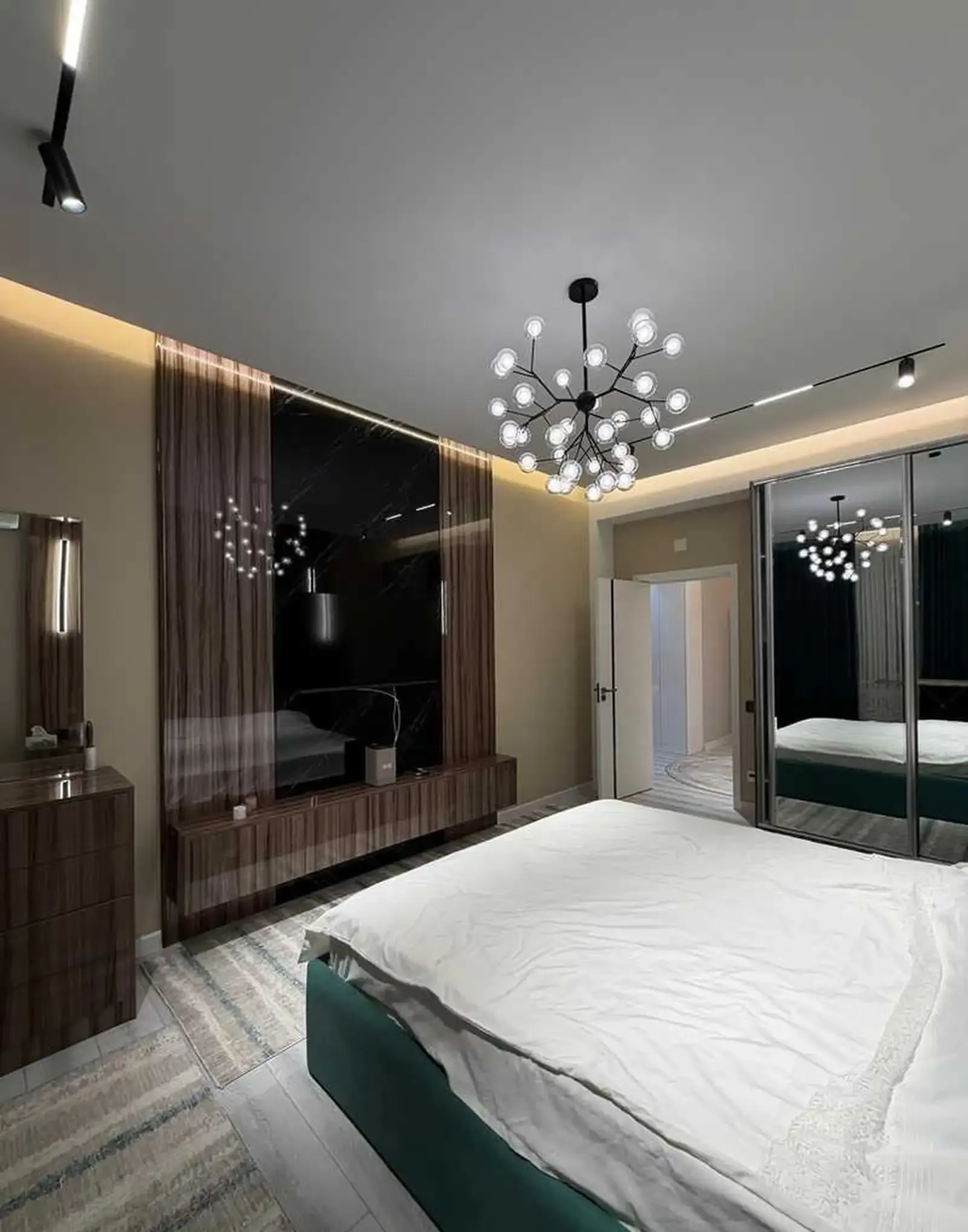 2-комн. квартира, 12 этаж, 72 м², Воданасос