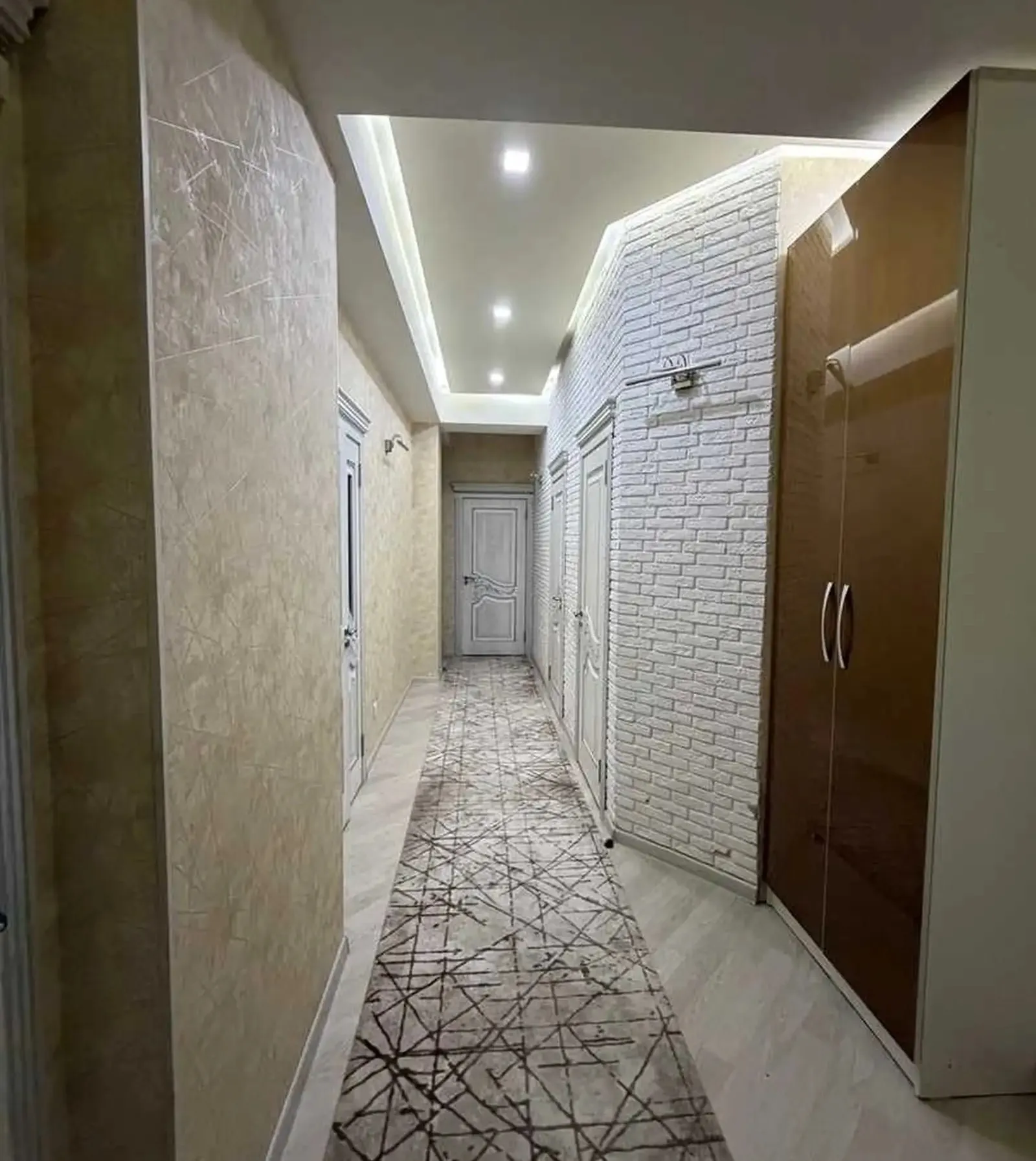3-комн. квартира, 11 этаж, 100м², Шохмансур