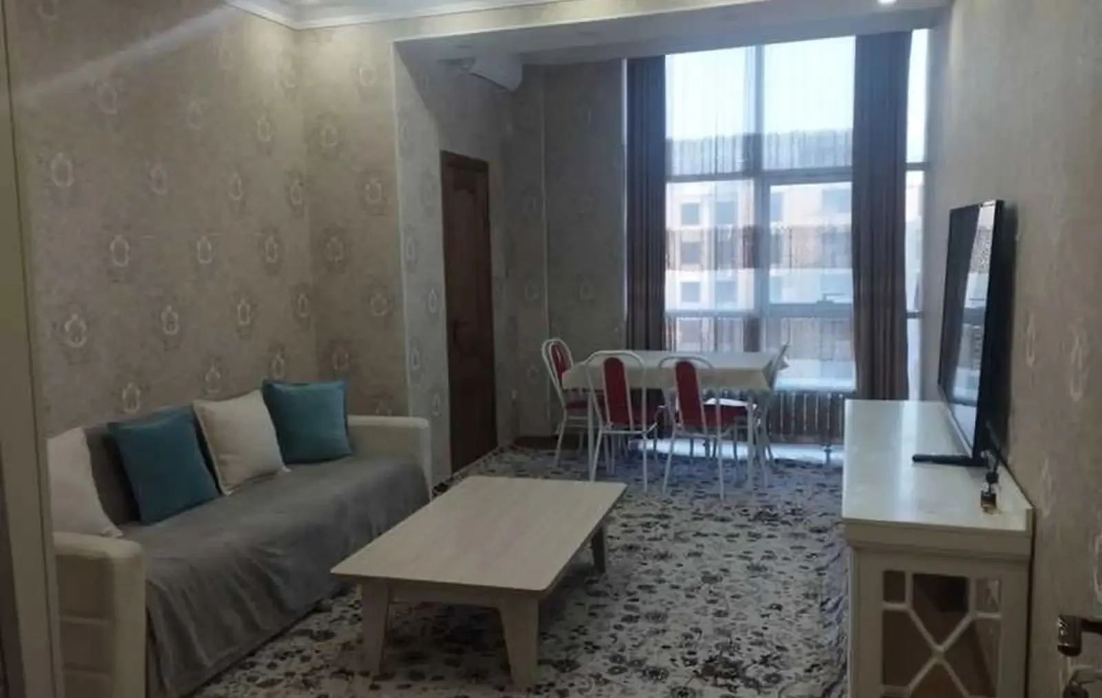 2-комн. квартира, 16 этаж, 52м², Шохмансур