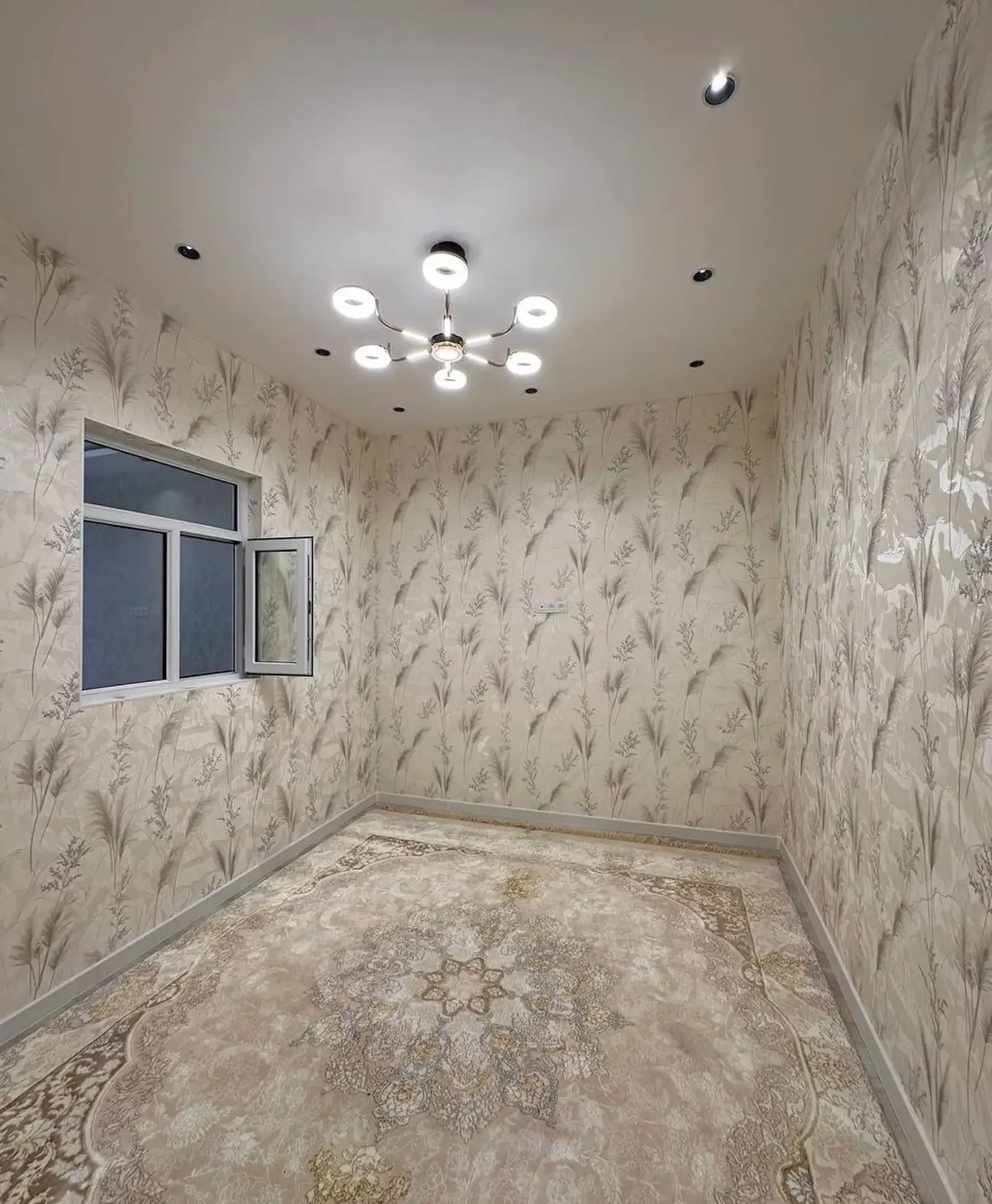 3-комн. квартира, 5 этаж, 75 м², Сино