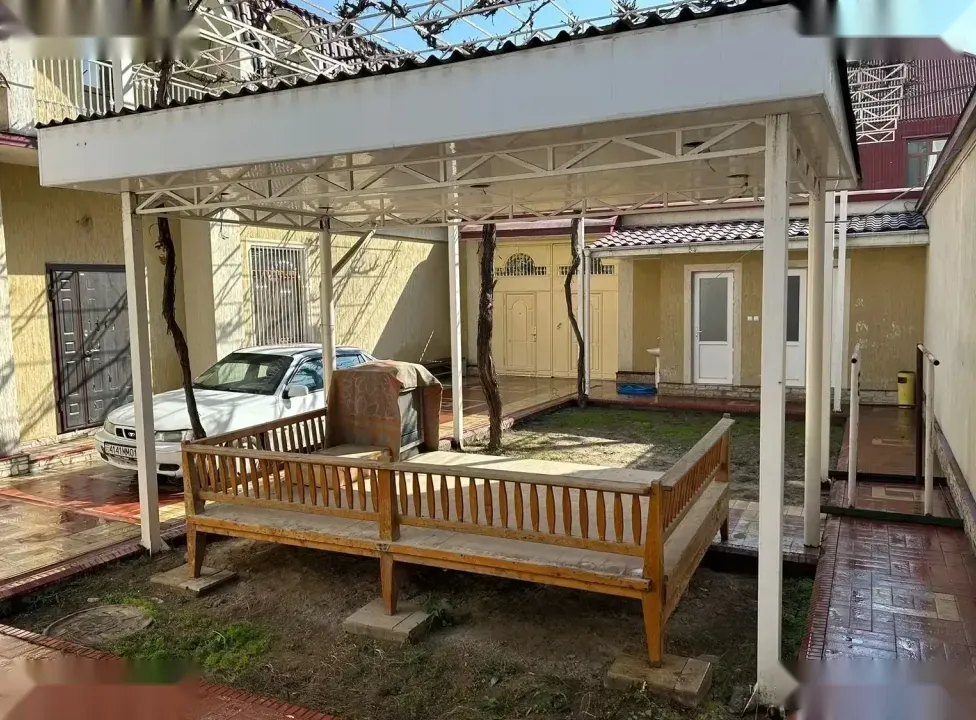 2-этажный, 10 комнатный дом, 450 м², Сомони