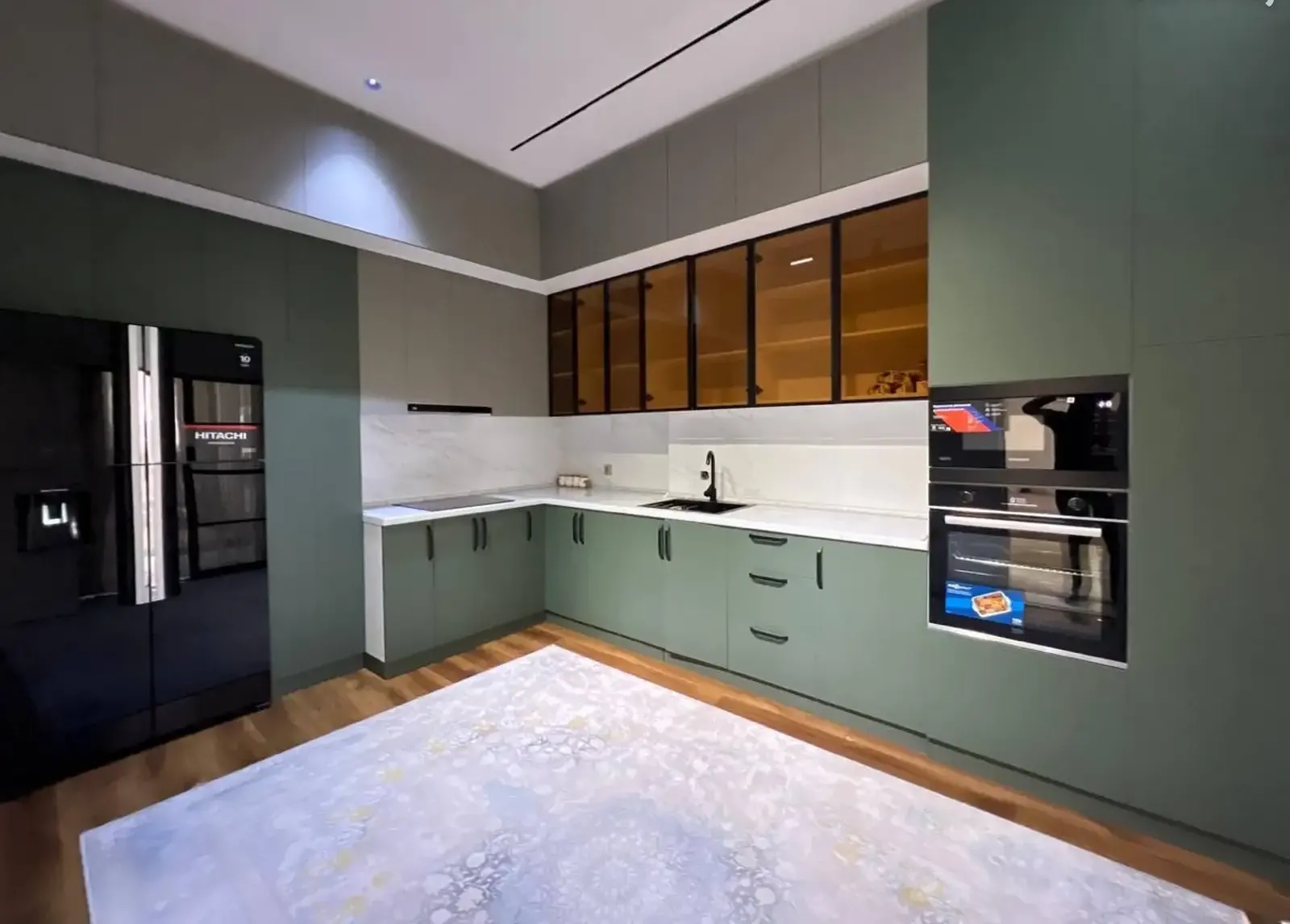 4-комн. квартира, 16 этаж, 140 м², Сино