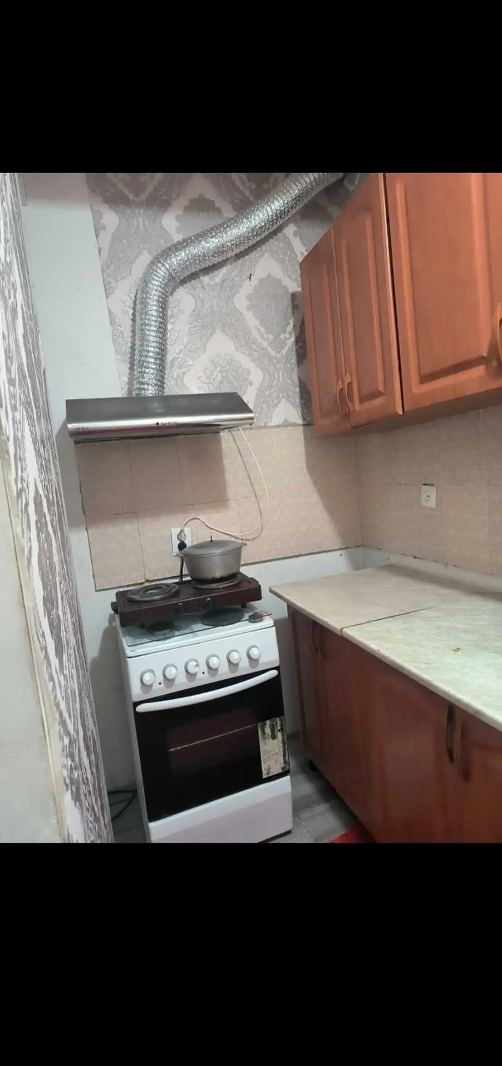 2-комн. квартира, 5 этаж, 40 м², 📍 шаҳри Душанбе, ноҳияи Сино, маҳаллаи Зарнисор, назди таксиҳои Регар